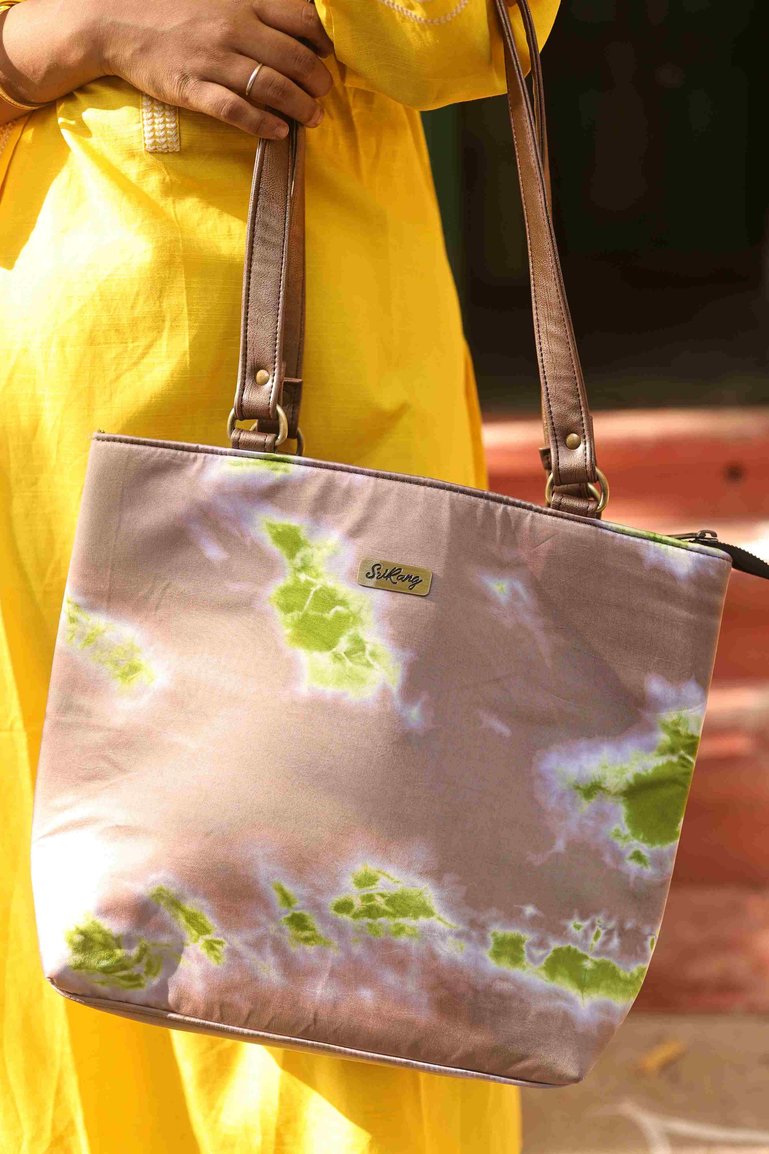 Grey and lime green shibori