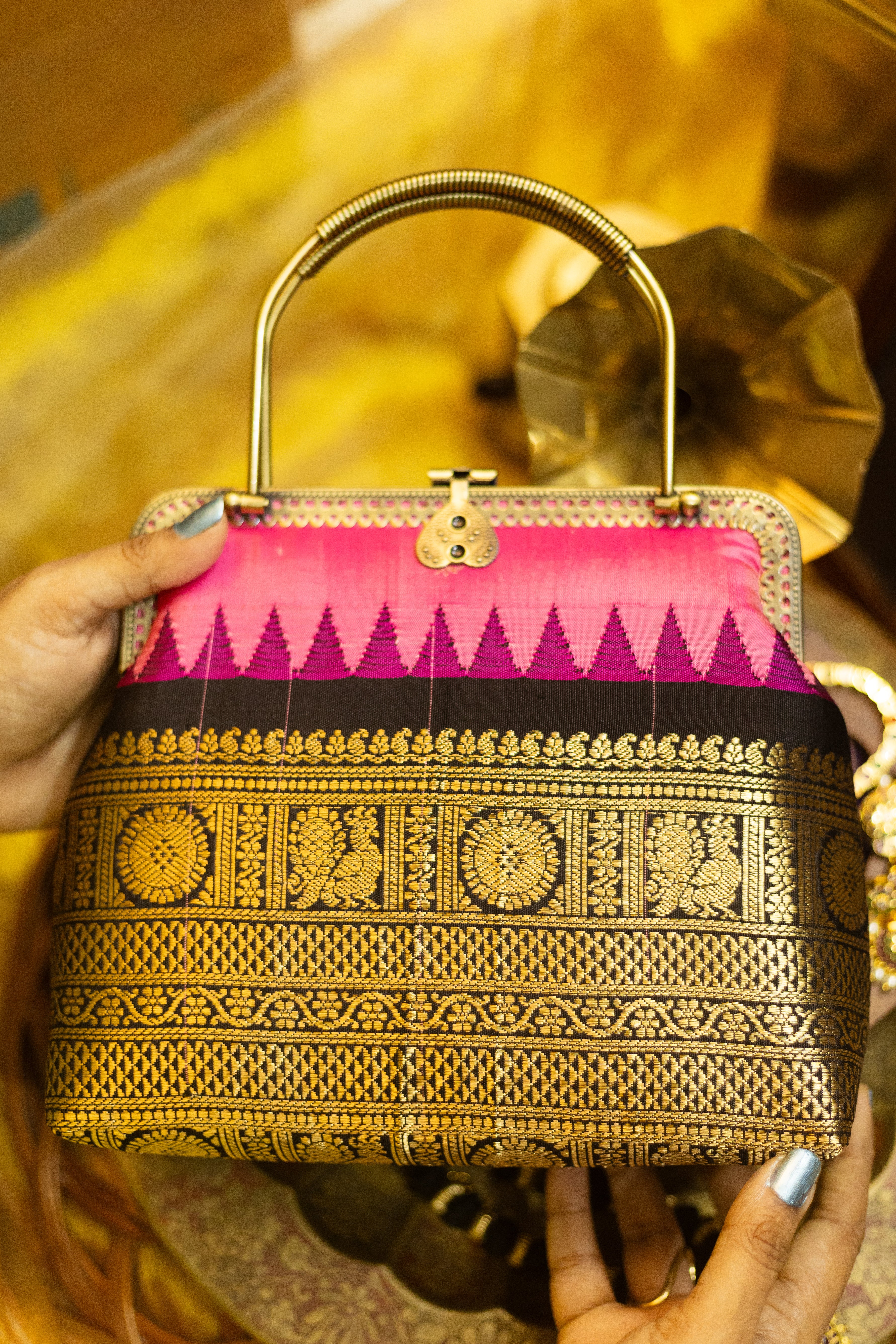 Annam chakram lotus pink with black polka