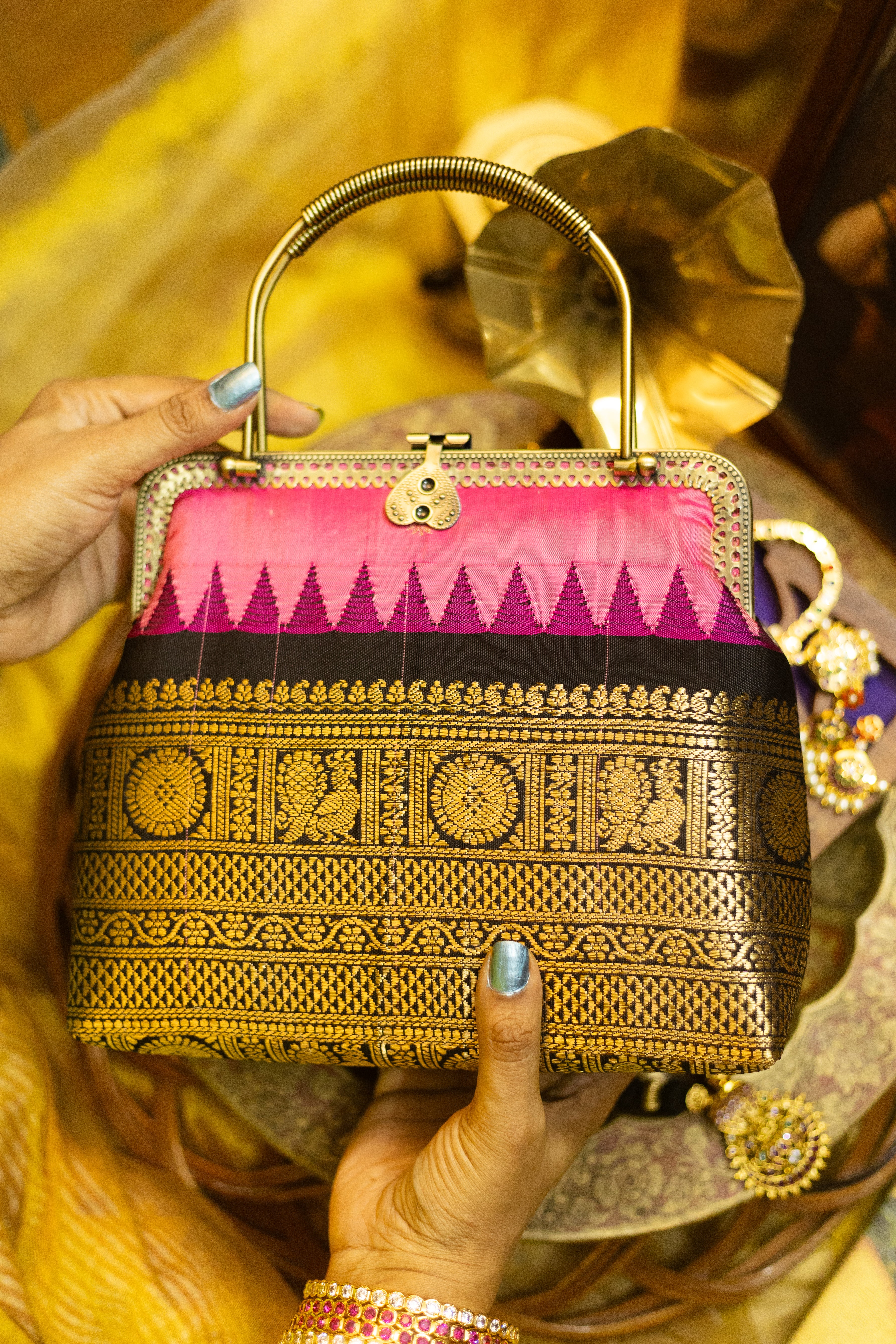 Annam chakram lotus pink with black polka