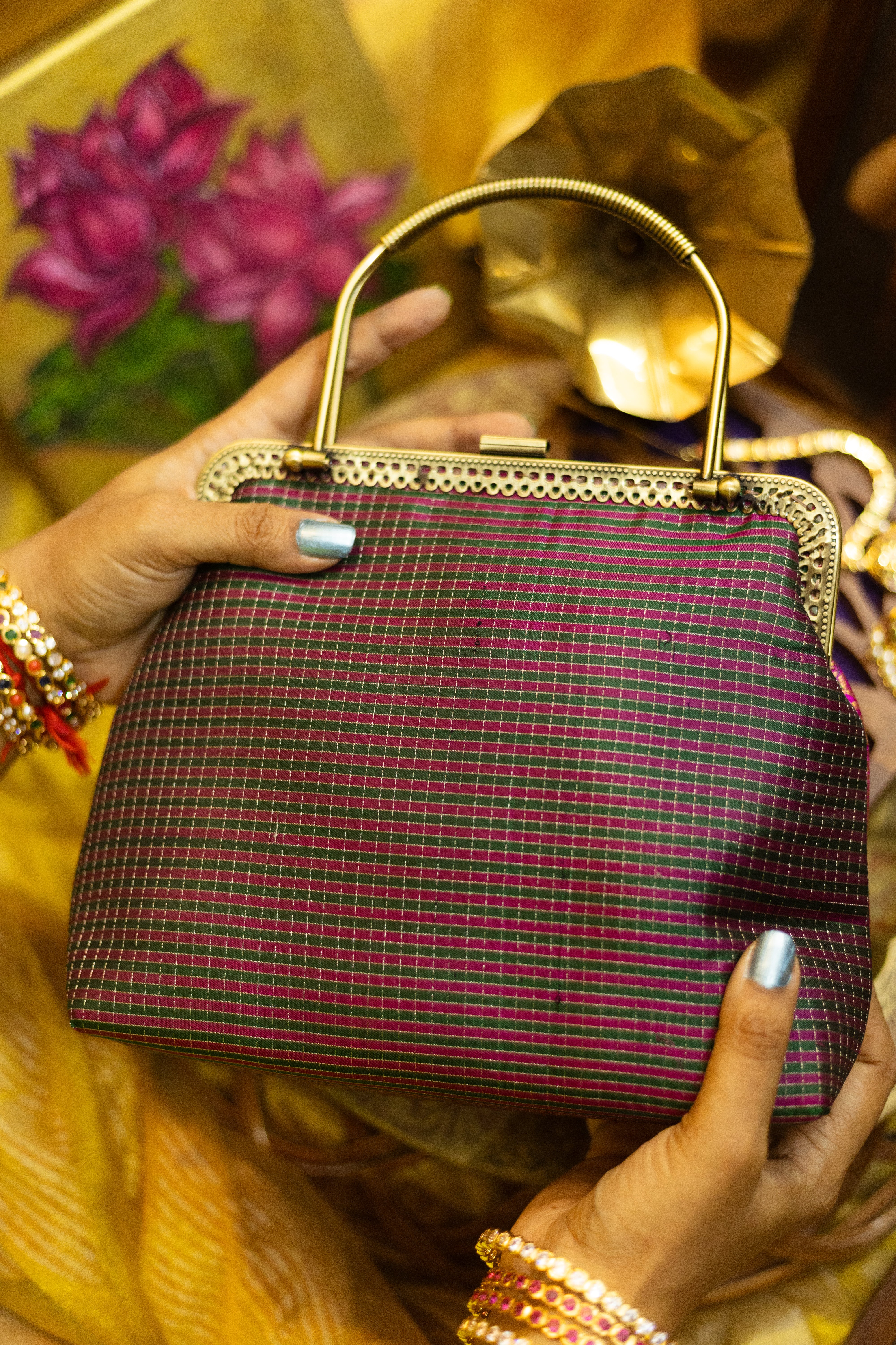 Royal pink  and paisley with podi kattam contrast