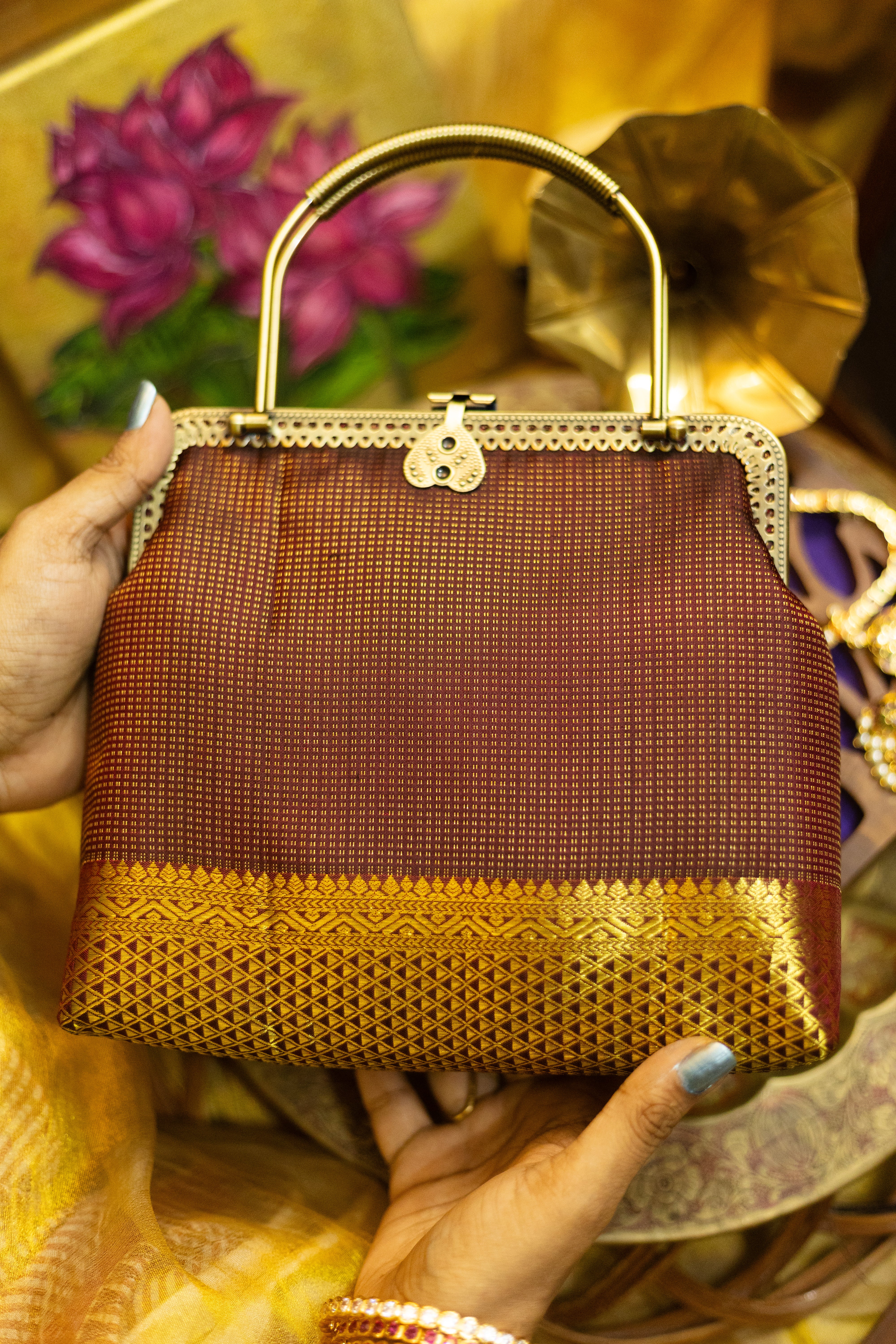 Vanasingaram yennai araku& Oosi vanam