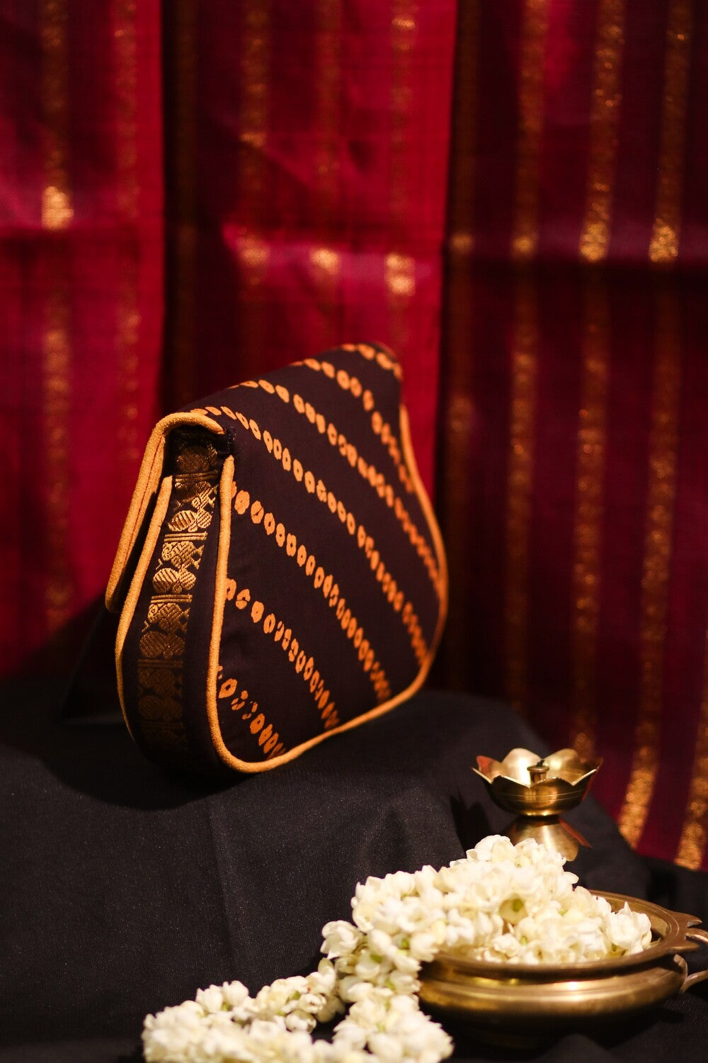 Madurai Sungudi Kaapi Brown