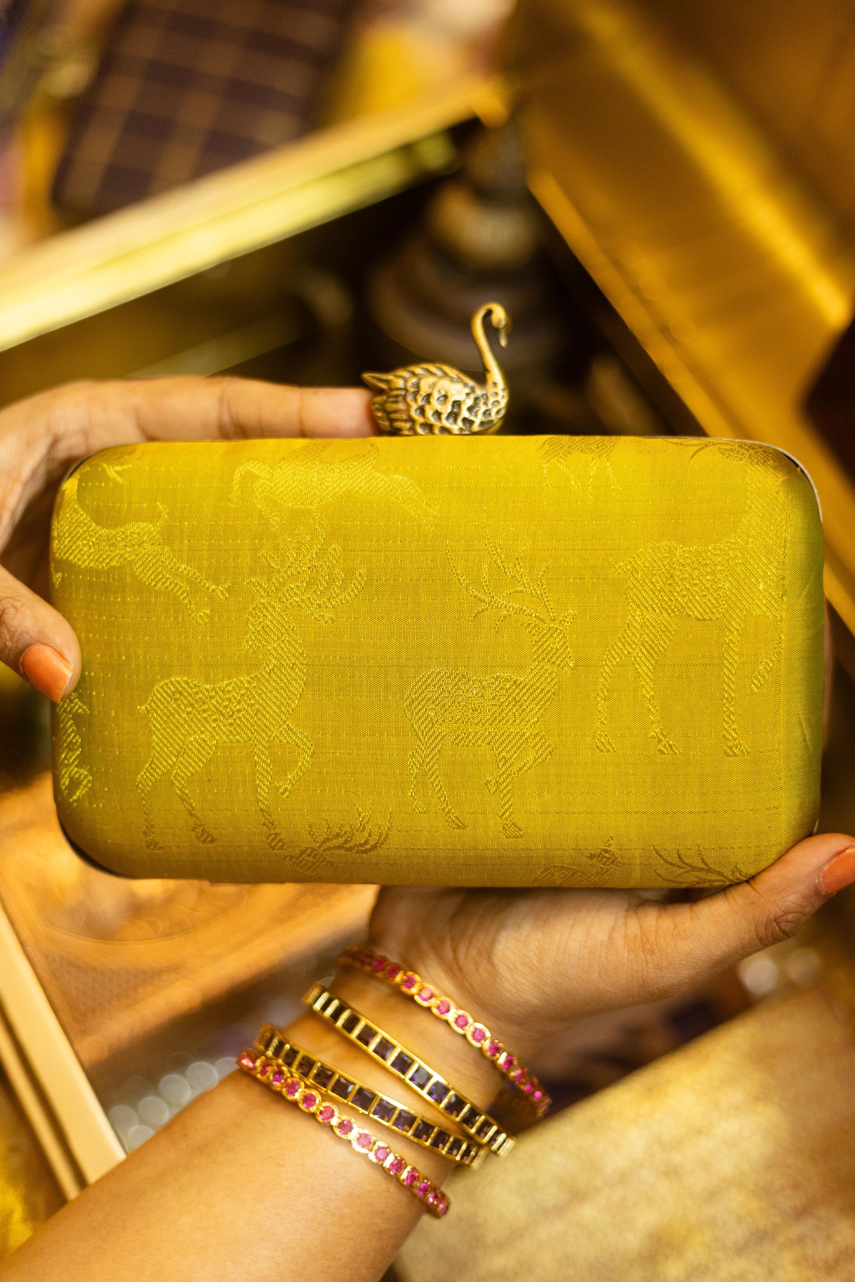 Maan (deer ponvandu)