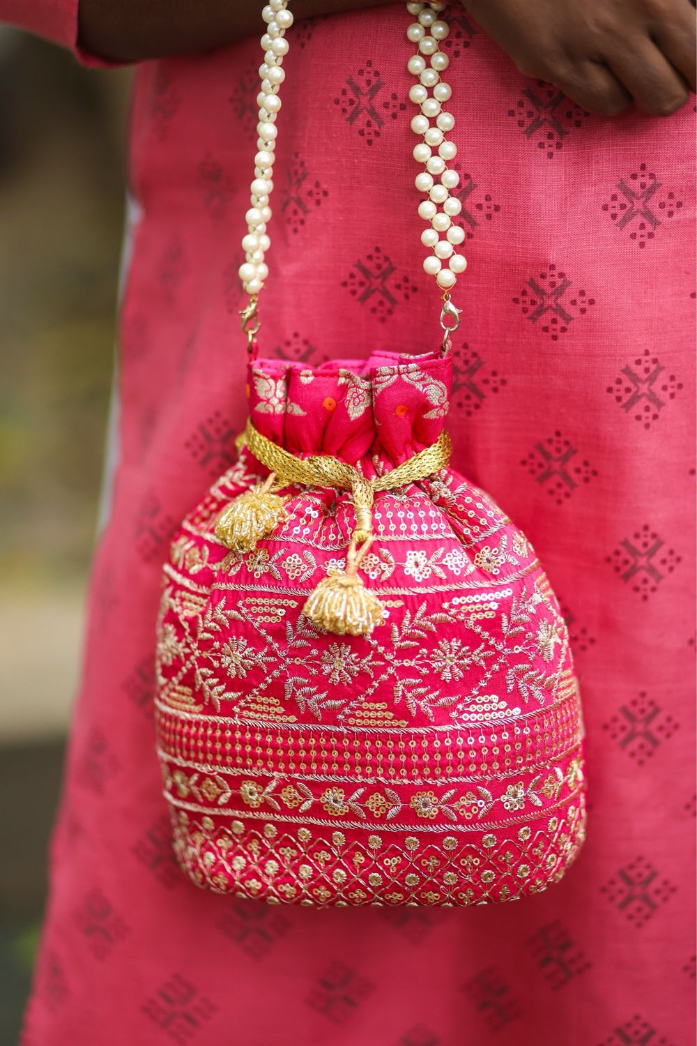 Pink Potli