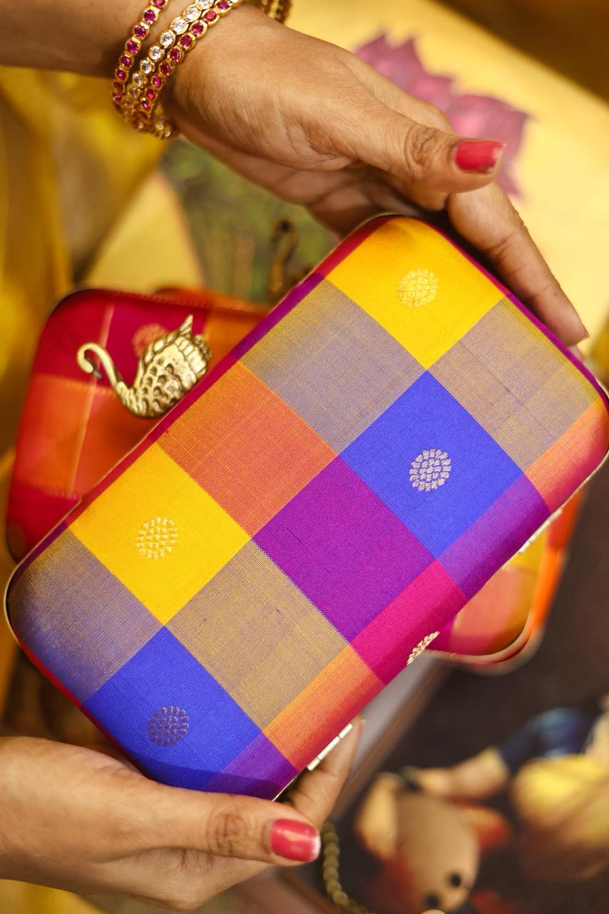 Pallum pazhamum kattam