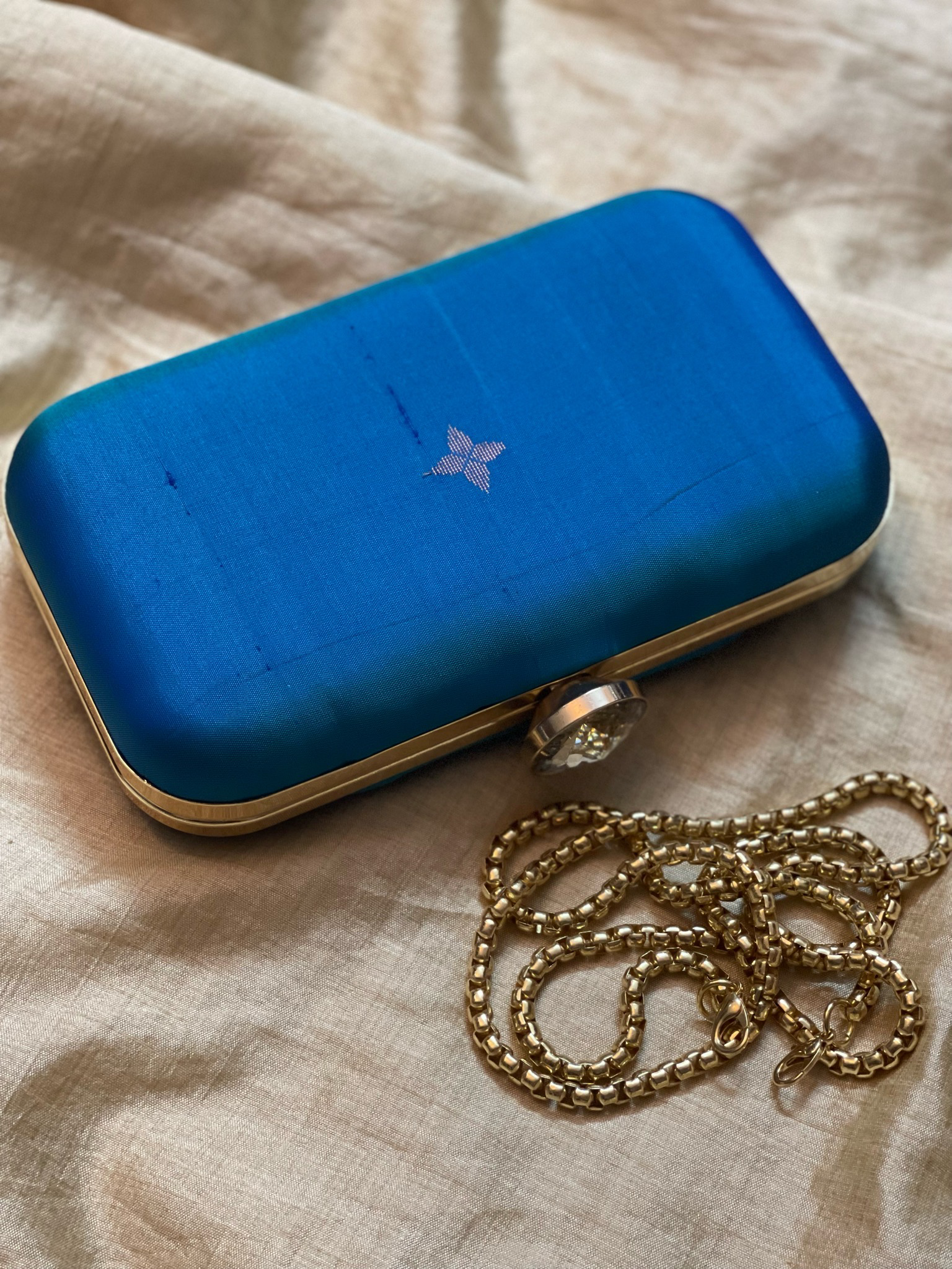 Single Buttah Peacock Blue