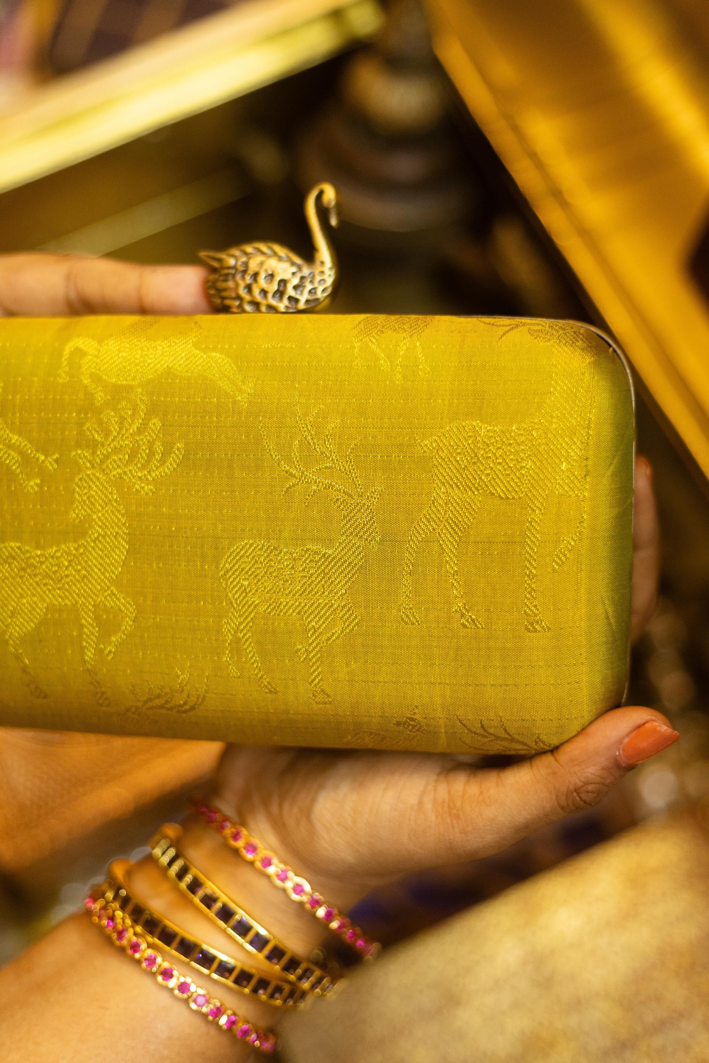 Maan (deer ponvandu)