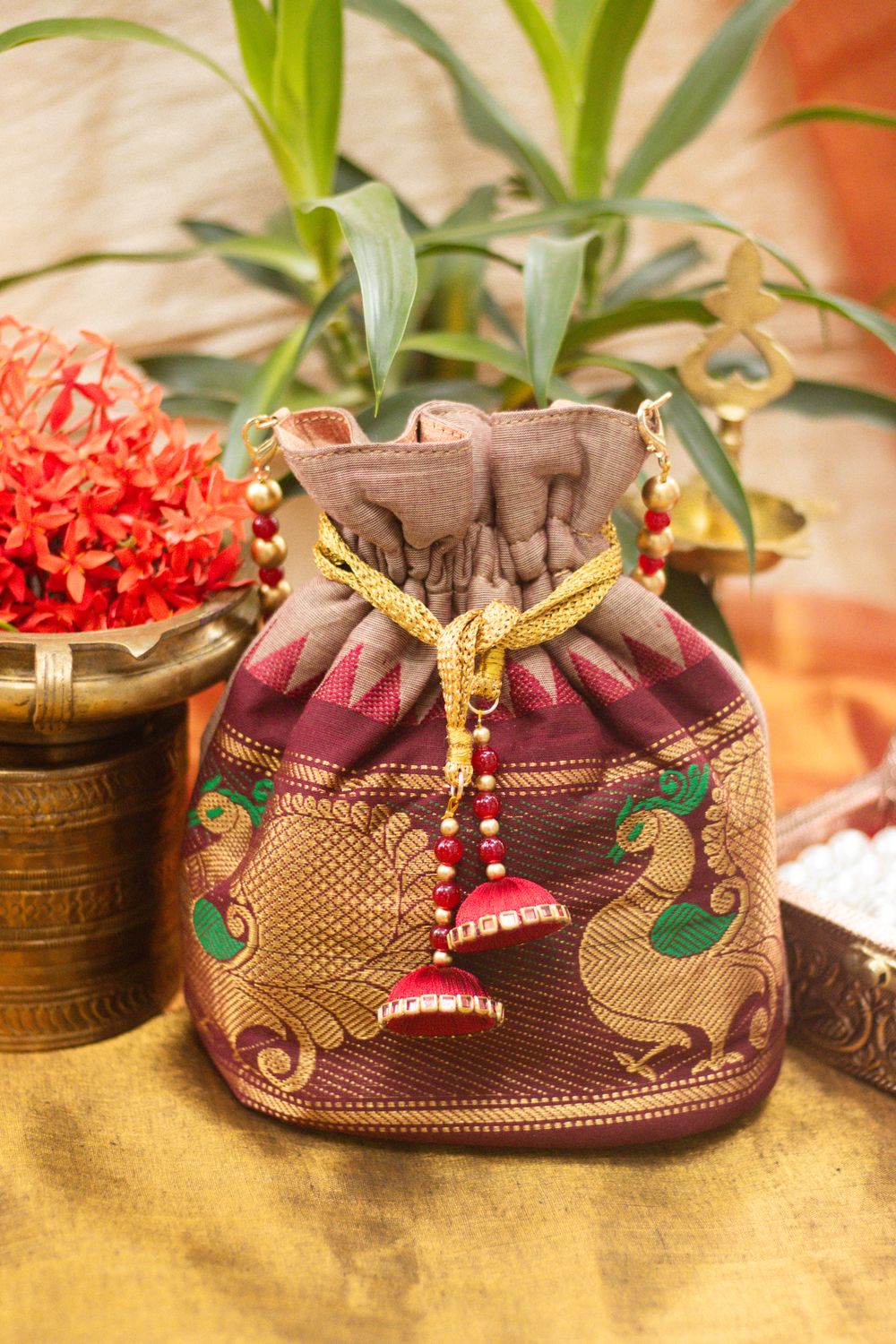 Coco And Maroon Mayil Kanchi