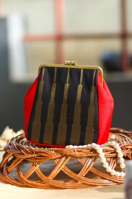 Small Damru 8Kol Red & Black