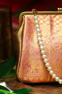 Kanchivaram Baby Pink Varisaipettu