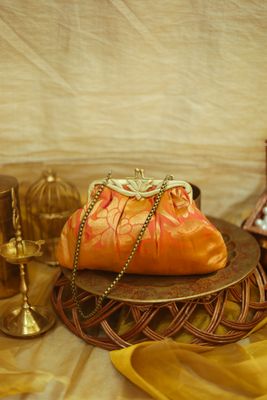 Ellaium Poovum Kamalam