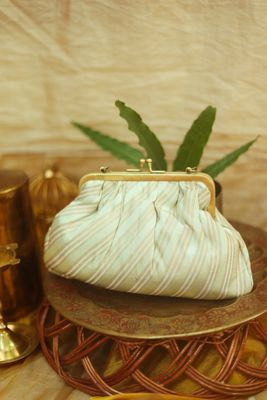 Gold And Copper Leheria kamalam