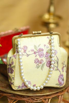 Button Rose Lemonade