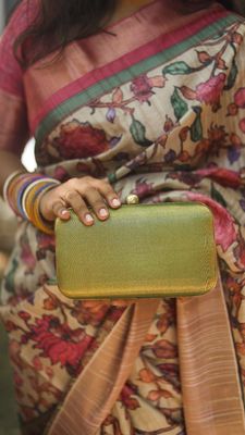 Leaf Green Rattan Madhulika