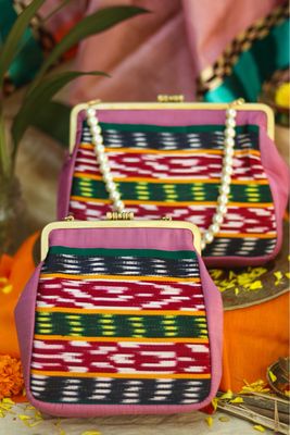 Onion Pink With A Rare Weave Must Have