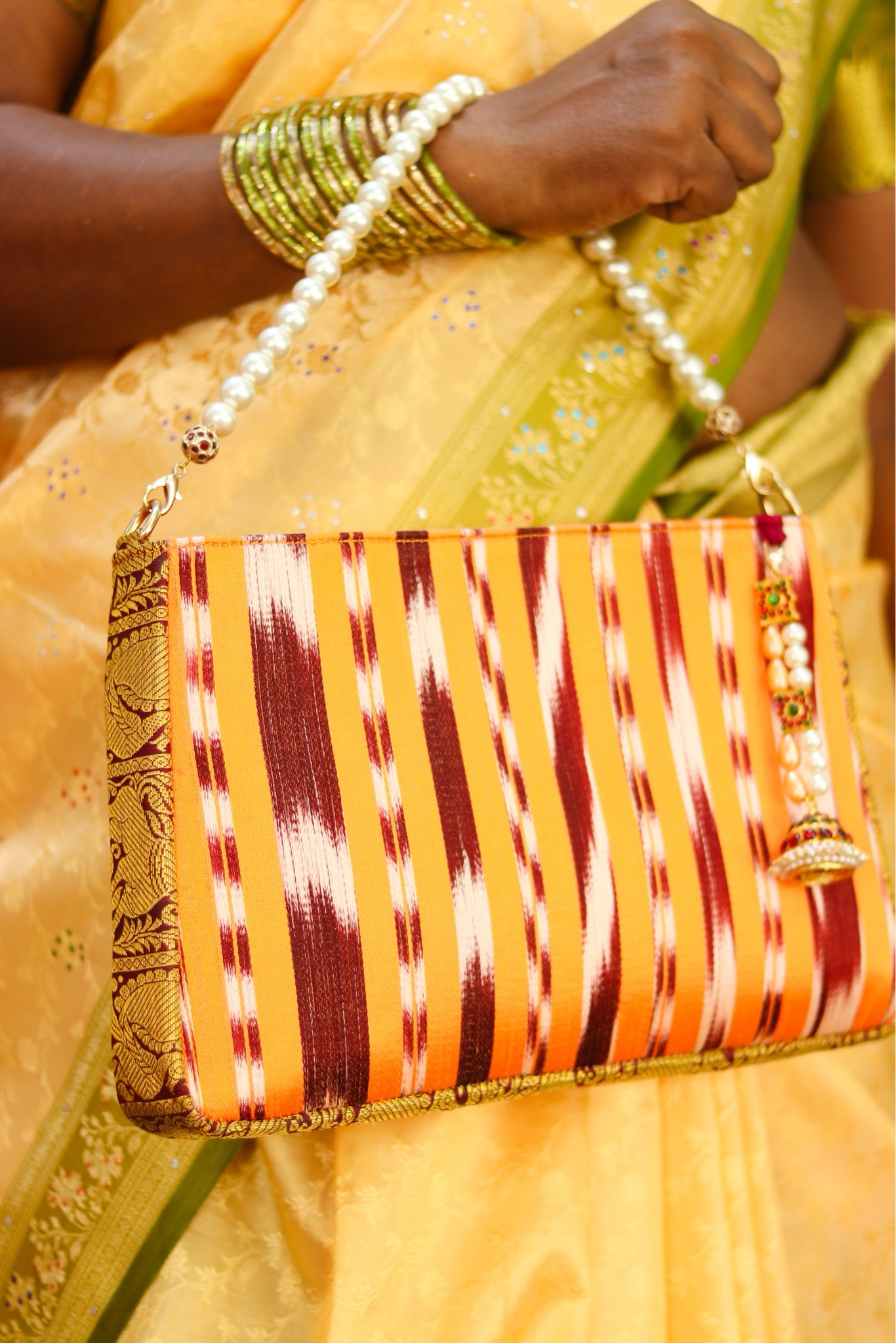 Kanakambara Handbag