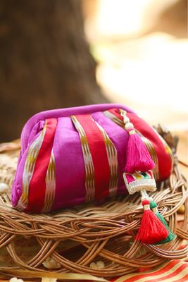 Majestic Panner Rose Satchel