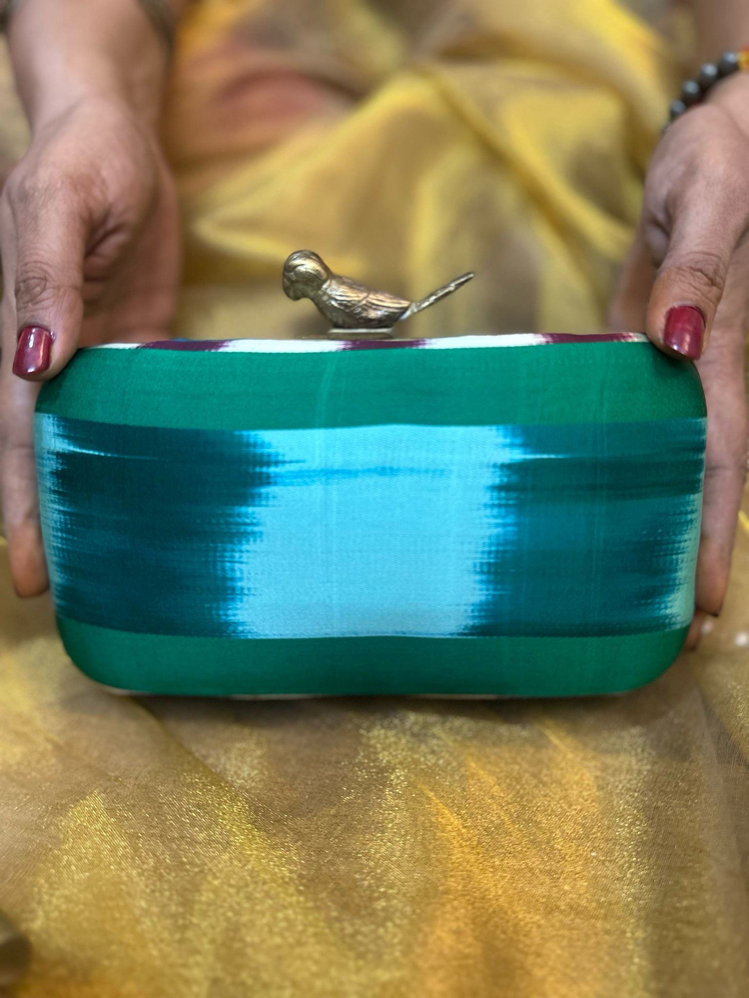 Kutni Double Shade Parrot