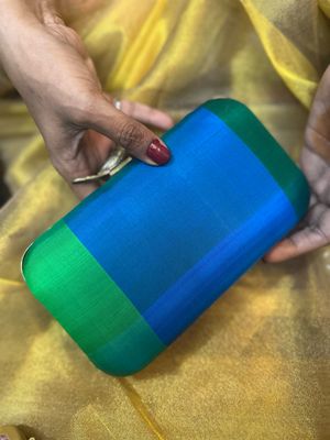 Kutni Double Shade Parrot