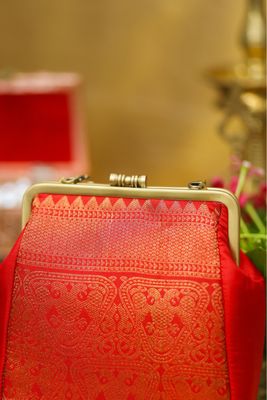 Gandabe Red Small Damru