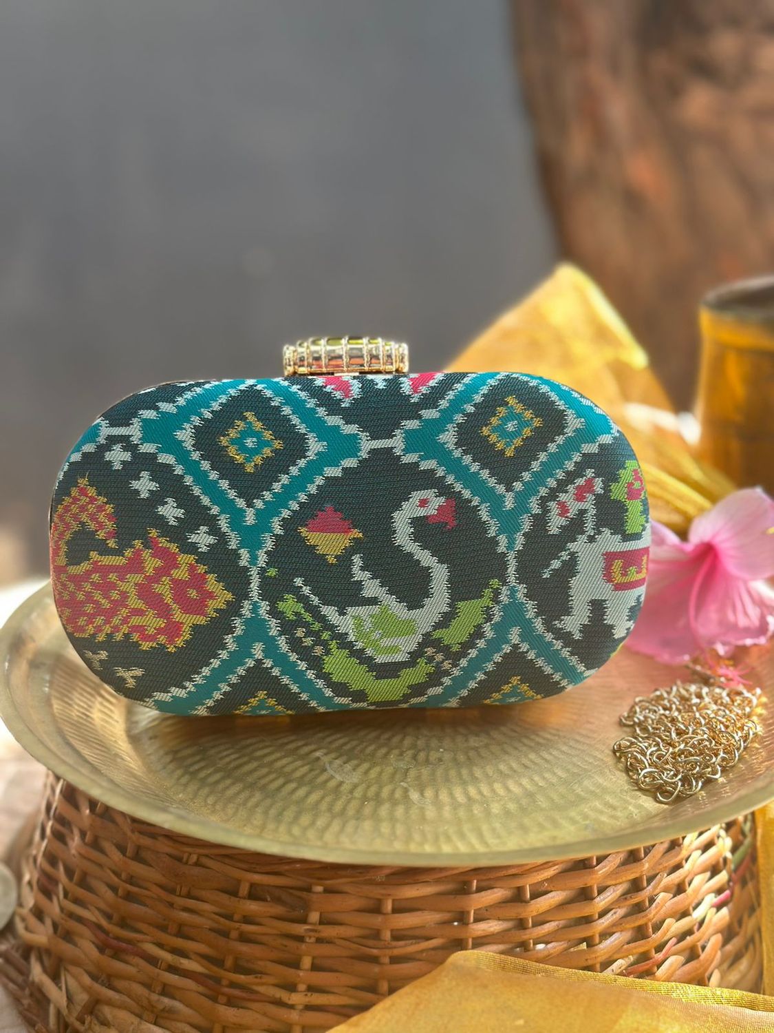 Swan Peacock Green Patola