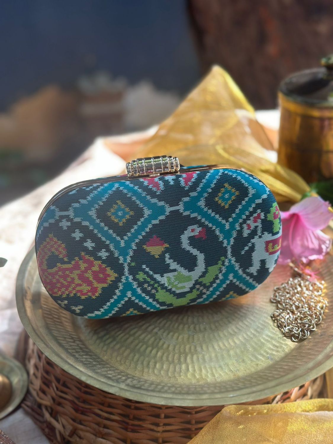 Swan Peacock Green Patola