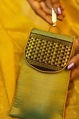 Karpagam with black Araimaadam