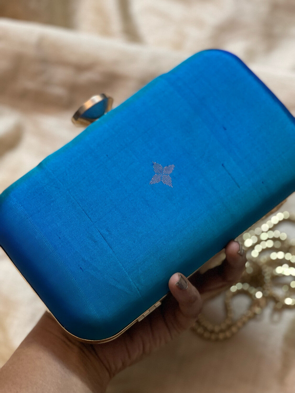 Single Buttah Peacock Blue