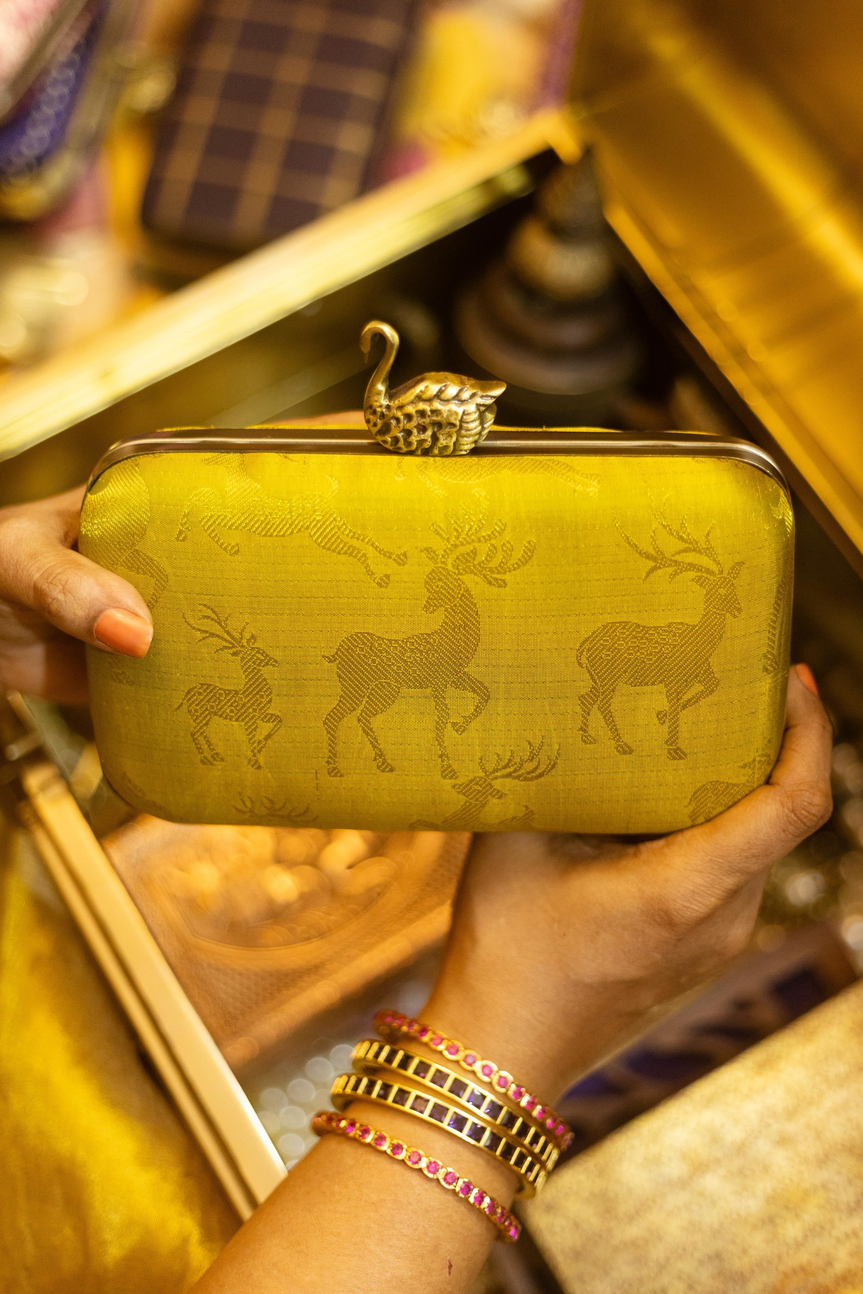 Maan (deer ponvandu)