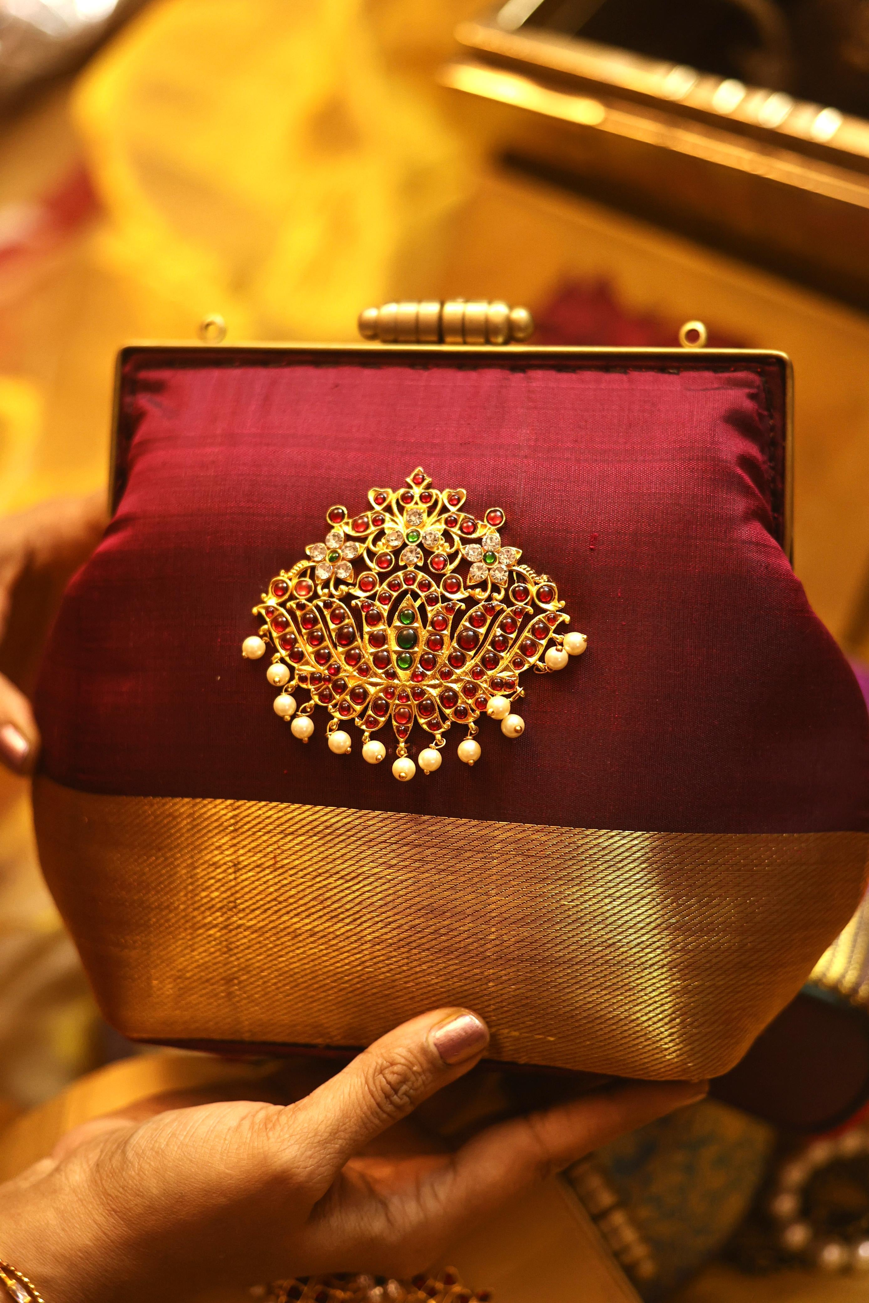 Kamalam Nachiyar araku