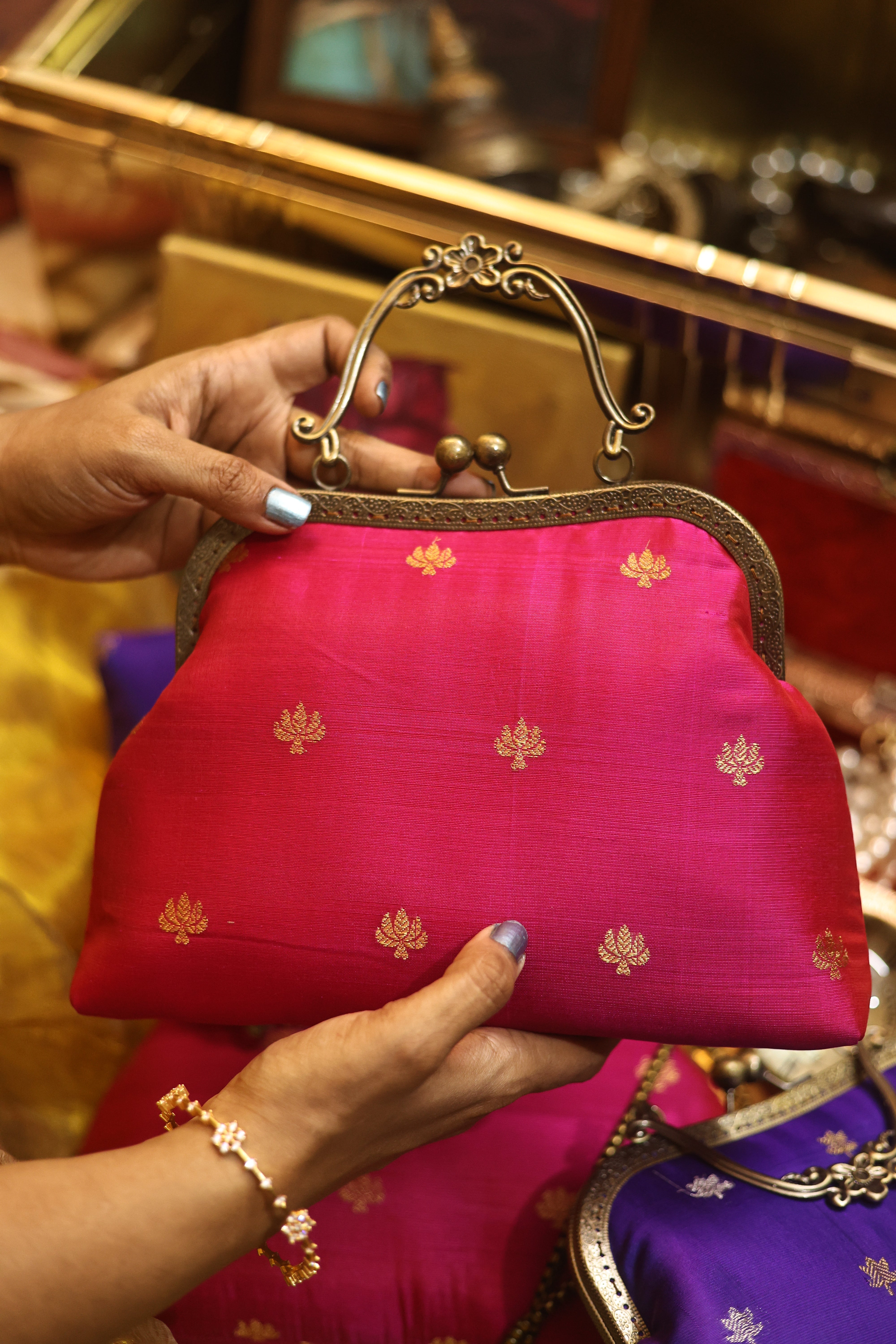 Mithai pink