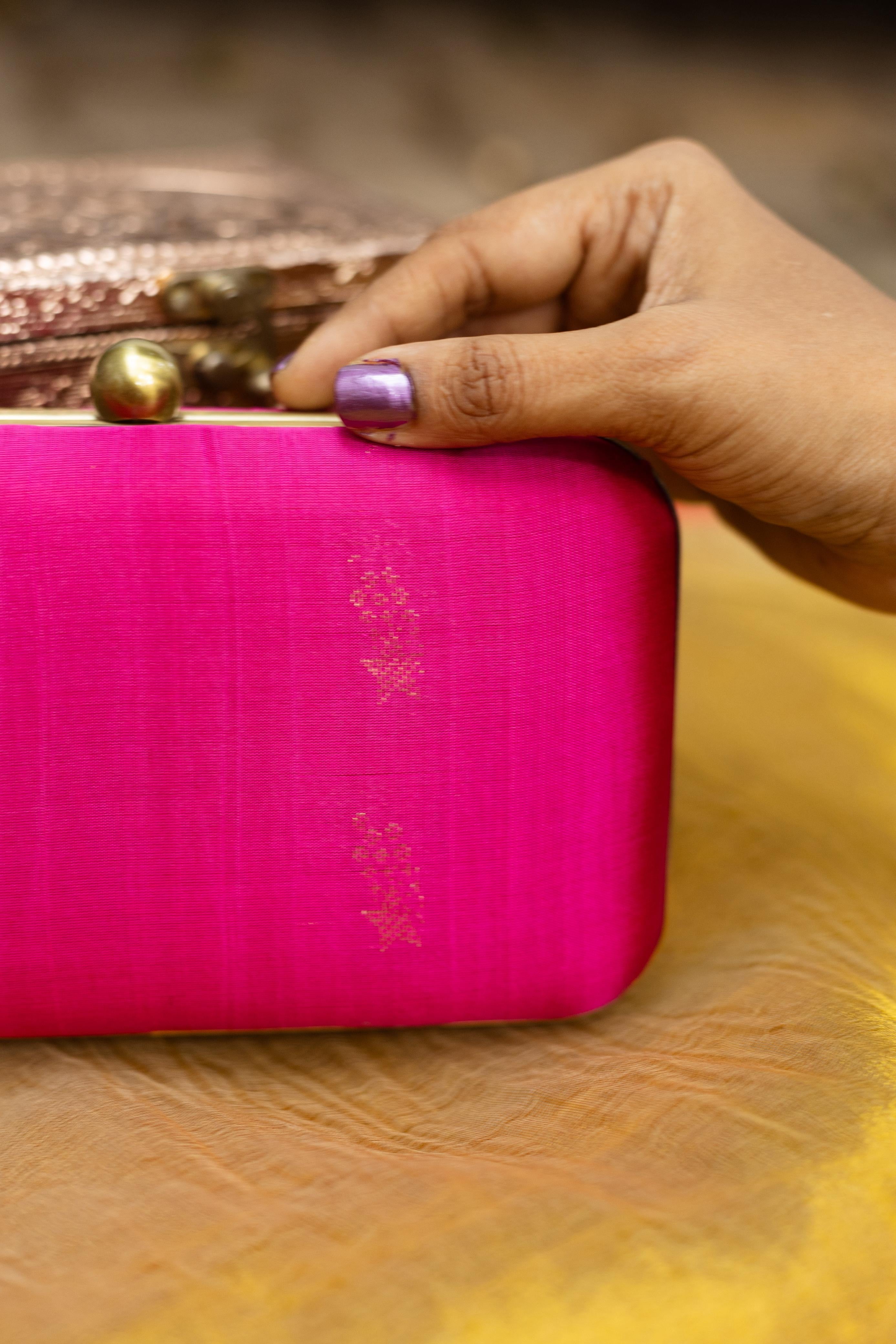 Pattu Roja shooting star