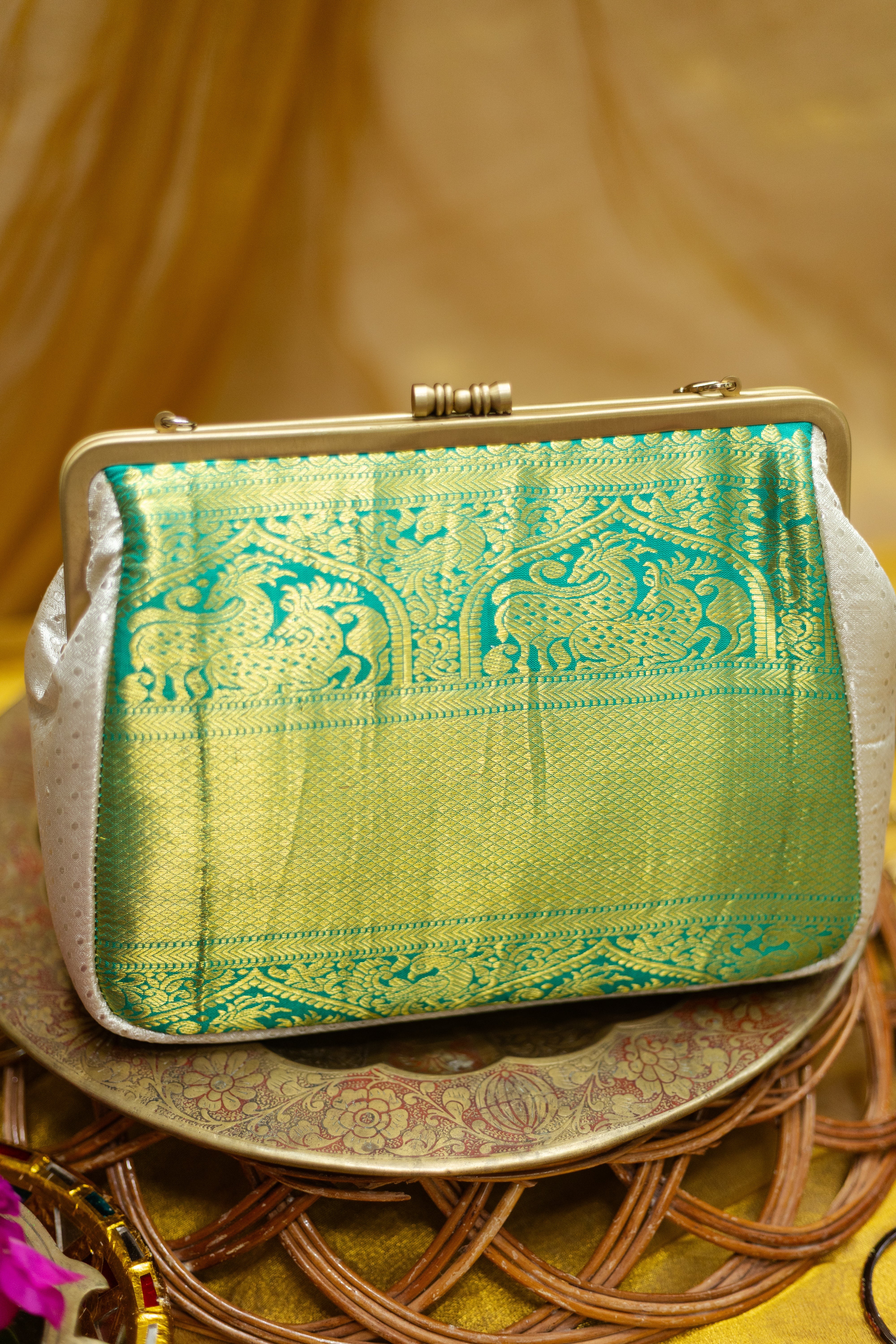 Maan kutty Big Damru