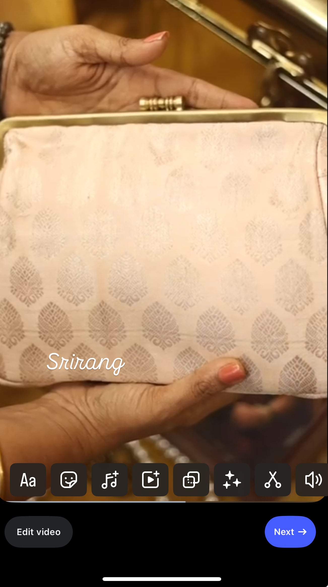 Baby pink silver zari big Damru