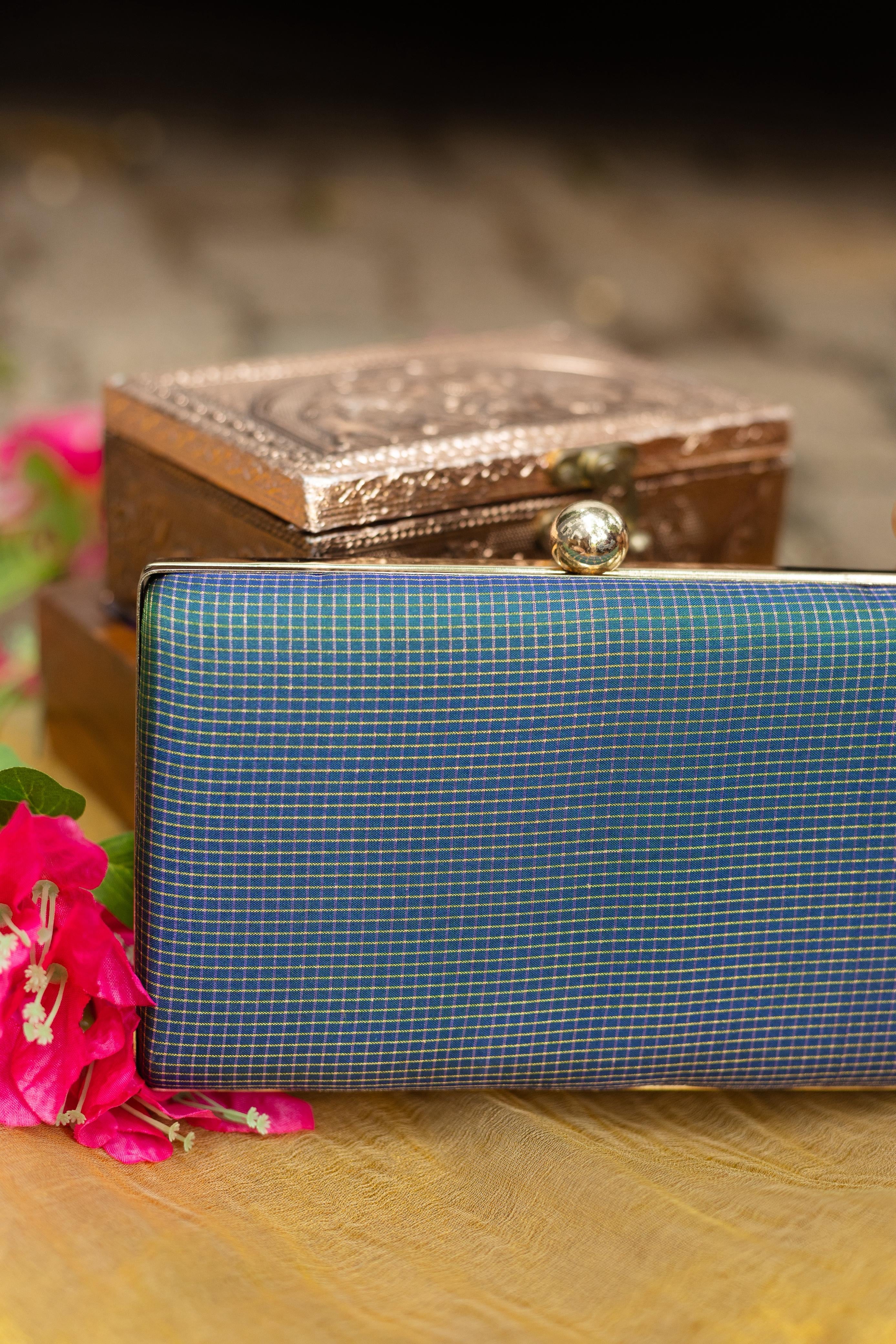 Mayil kazhuthu podi kattam