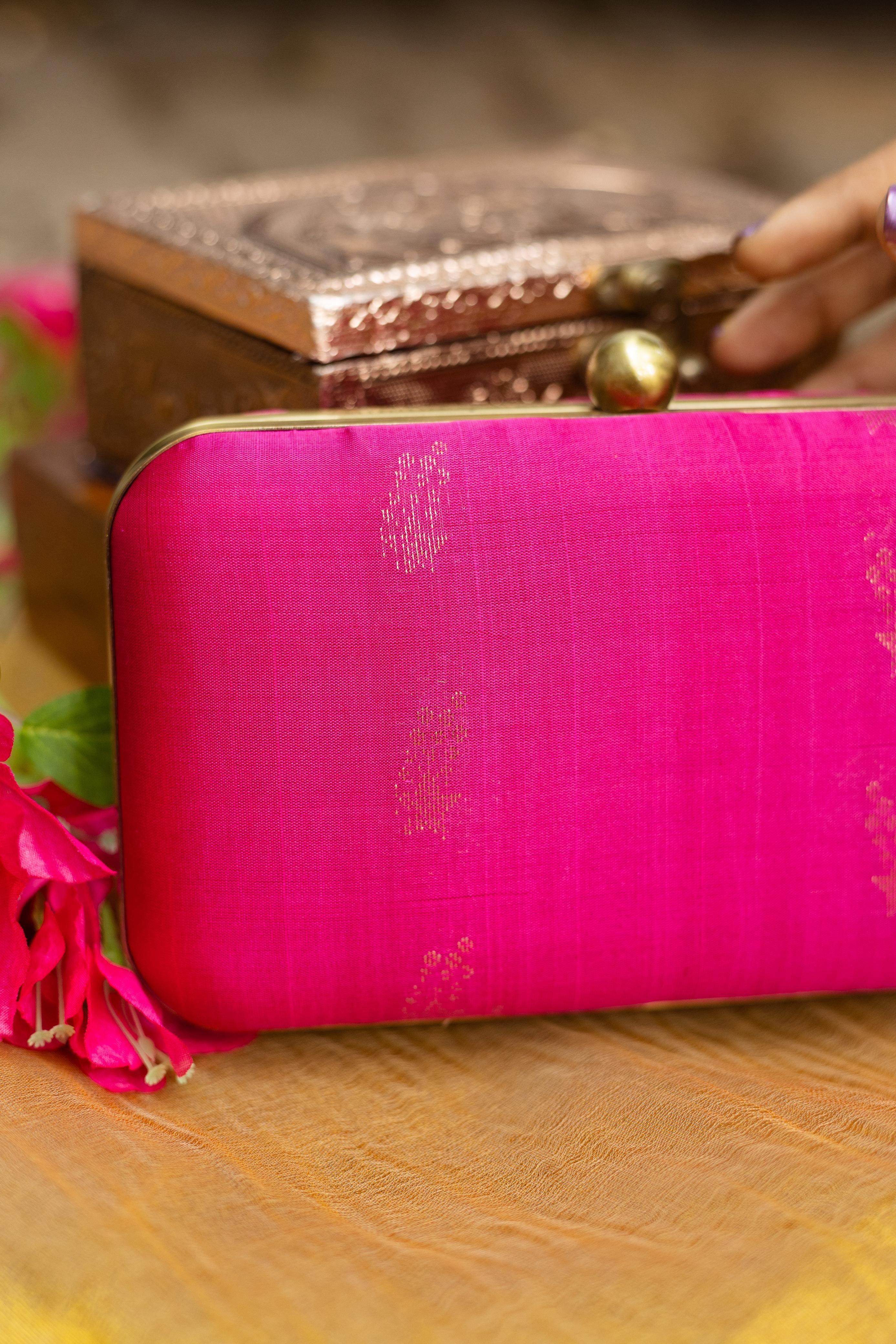 Pattu Roja shooting star