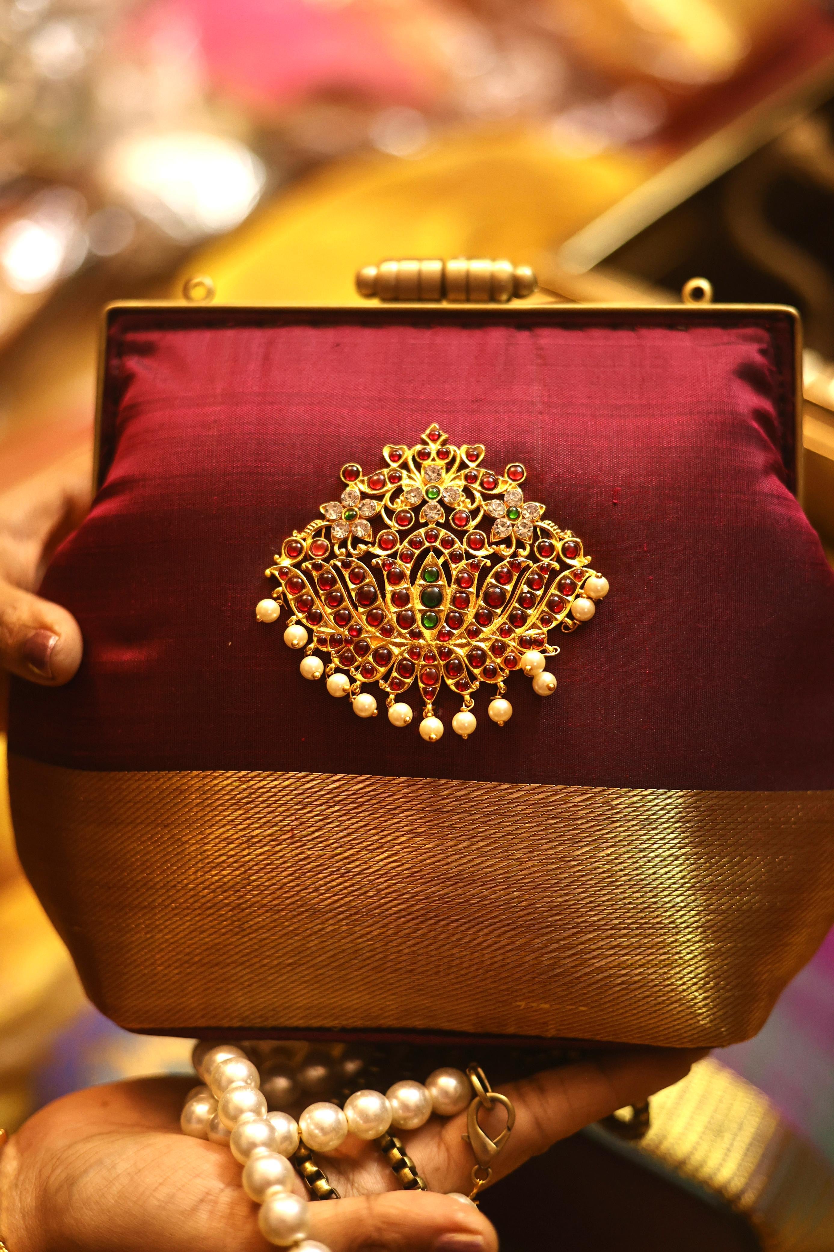 Kamalam Nachiyar araku