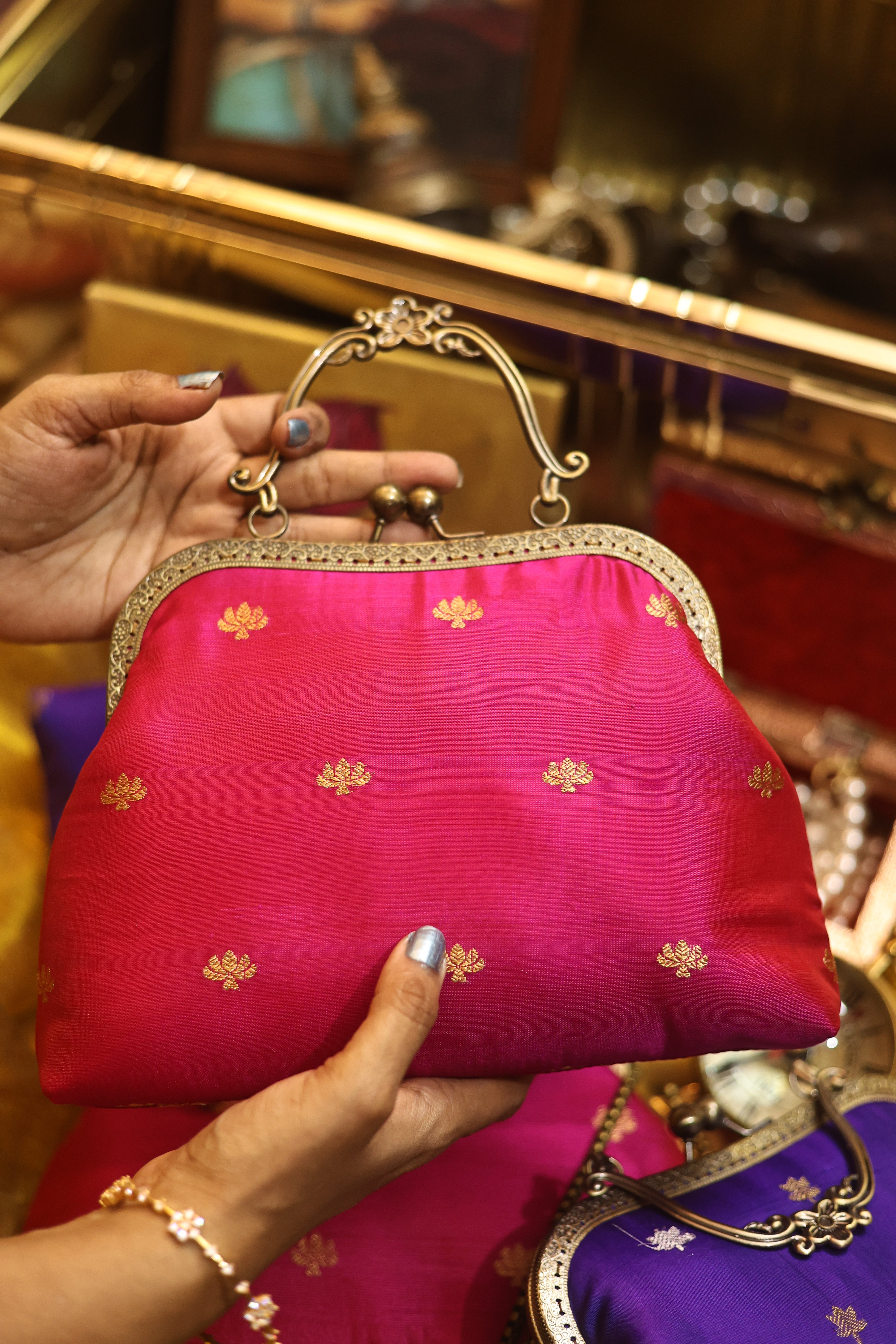 Mithai pink