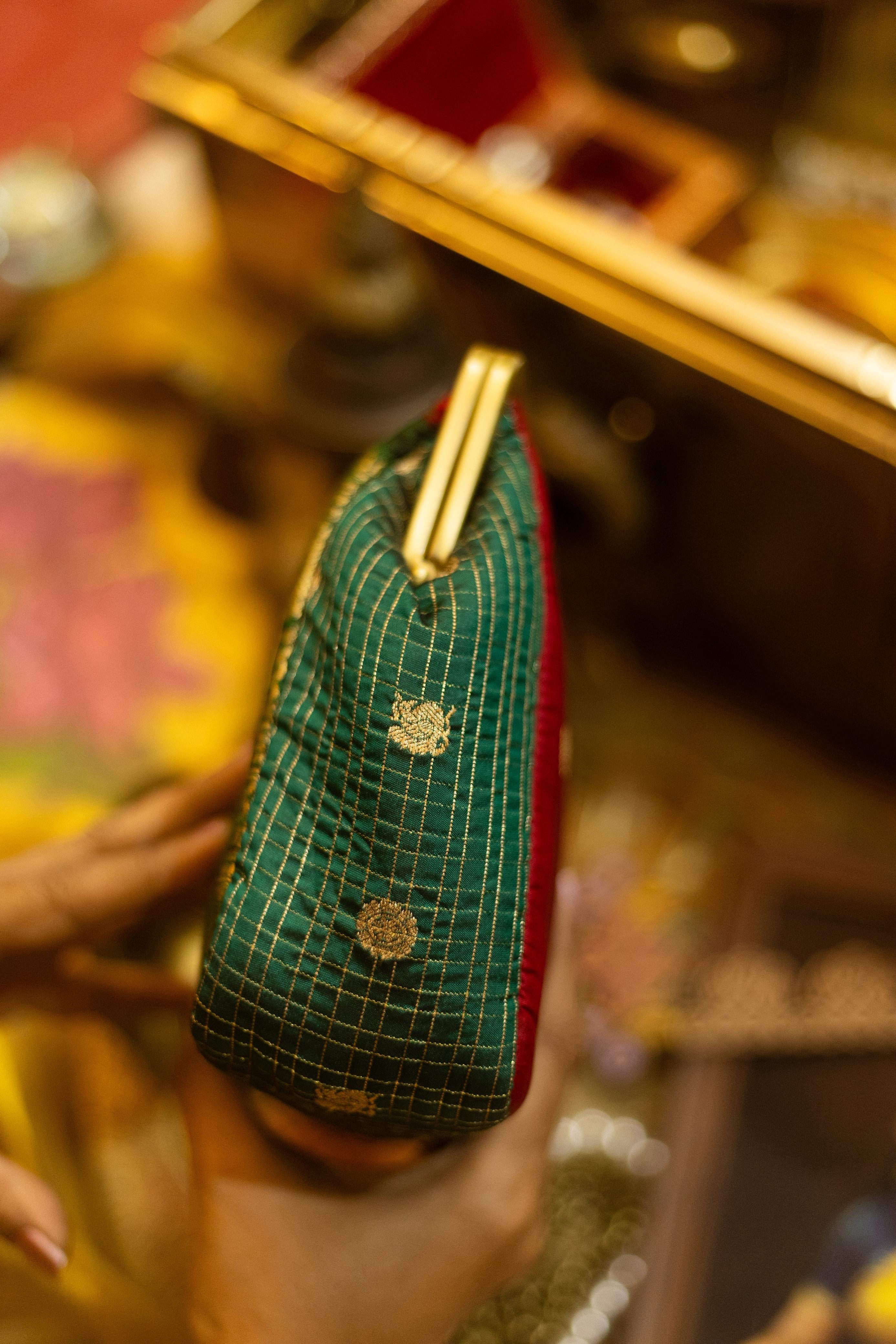 Red and green Venkatagiri