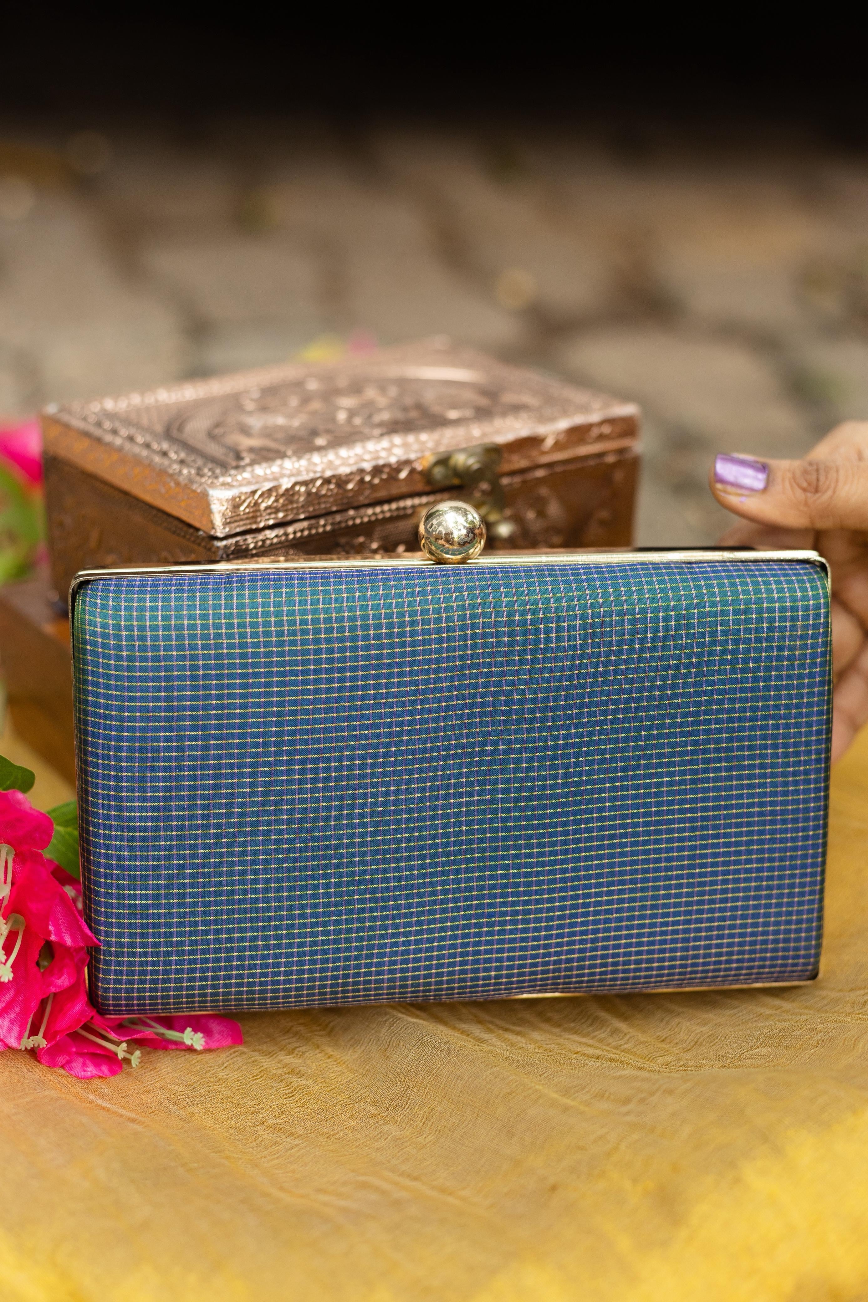 Mayil kazhuthu podi kattam