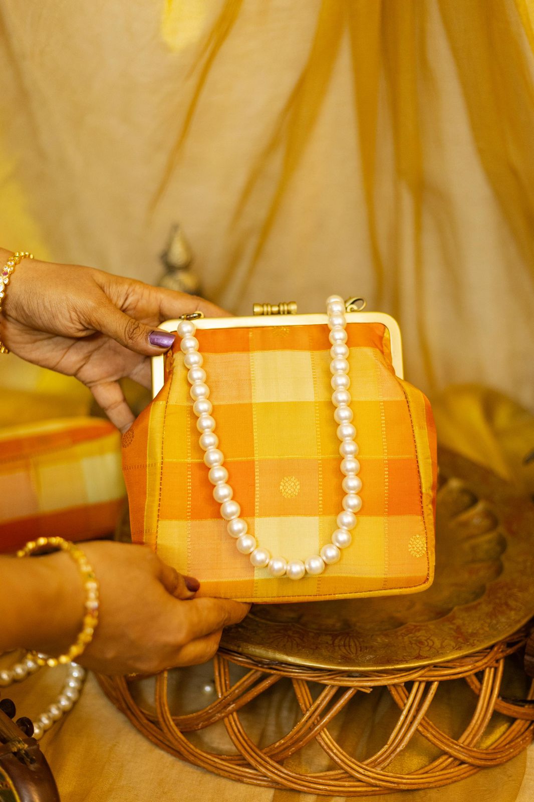 Small Damru Kandangi Sunset yellow with cream