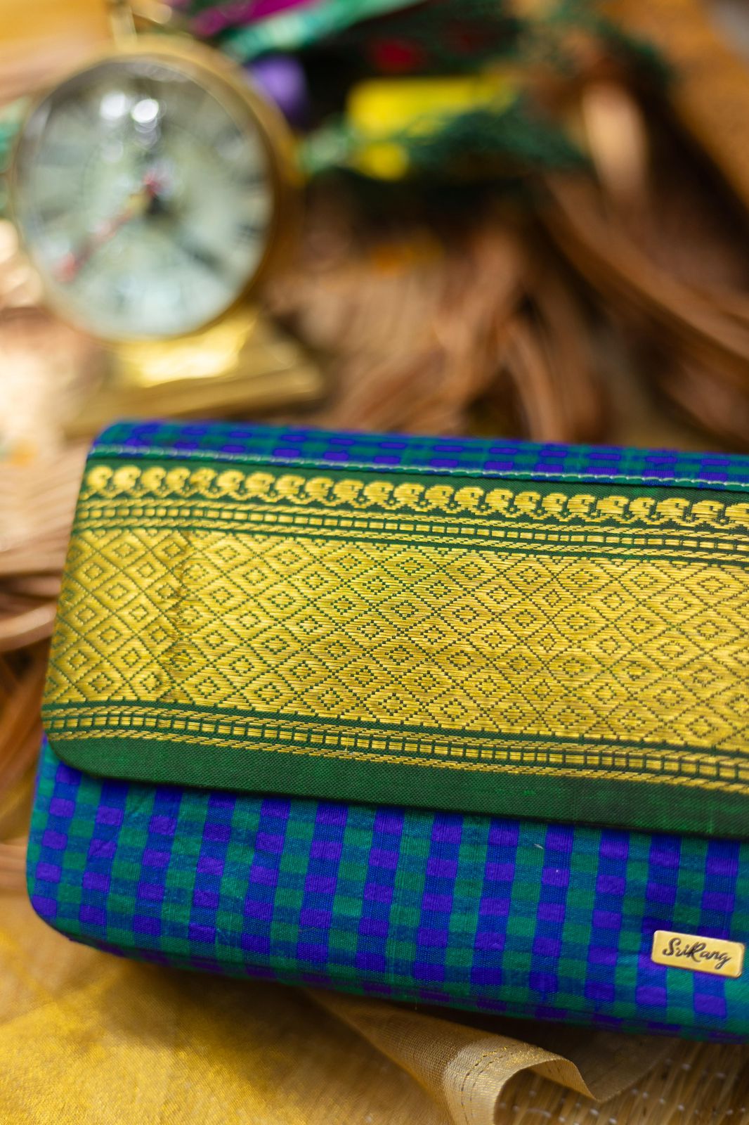 Violet with green with green Mayil kaan