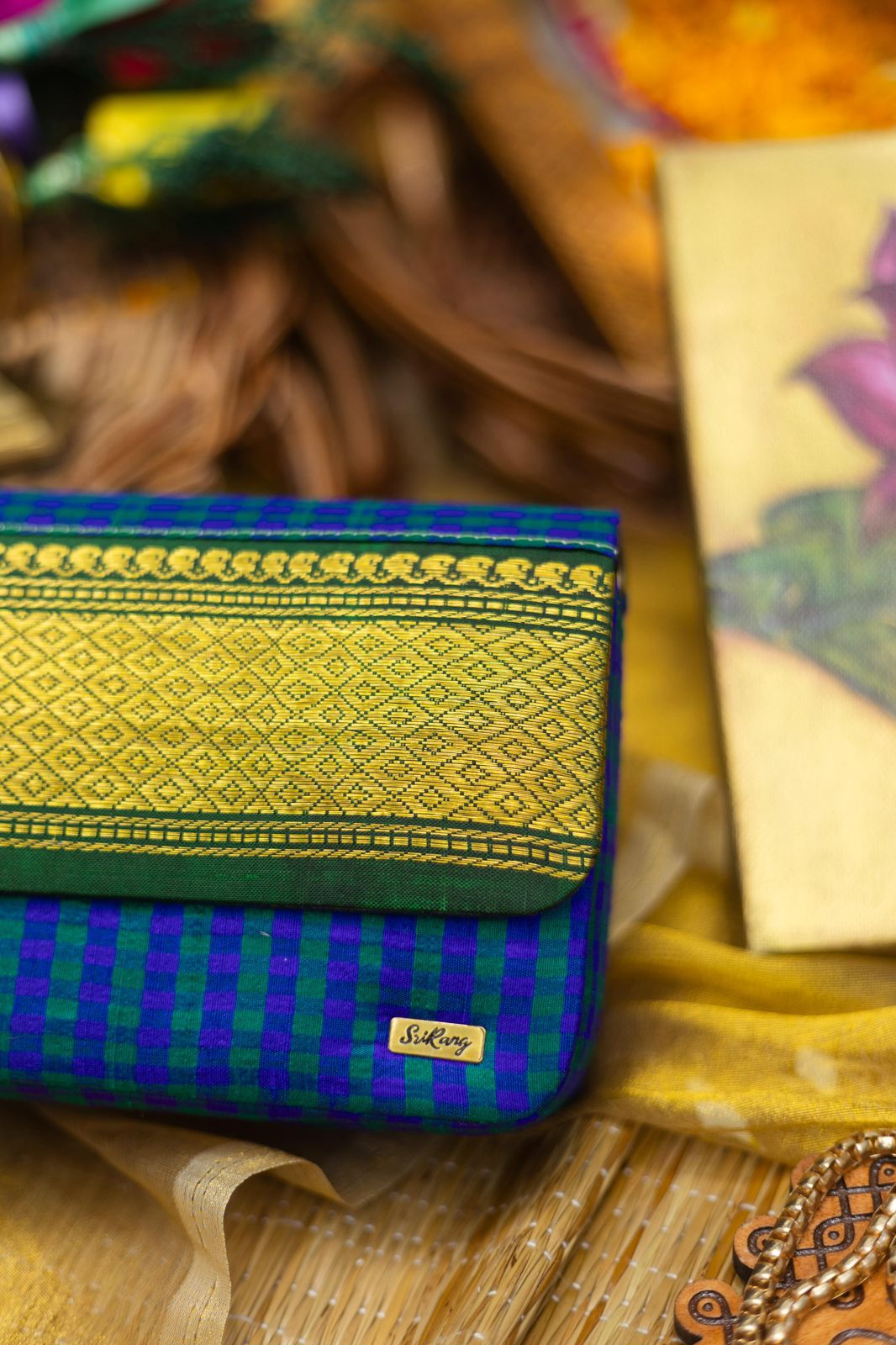 Violet with green with green Mayil kaan