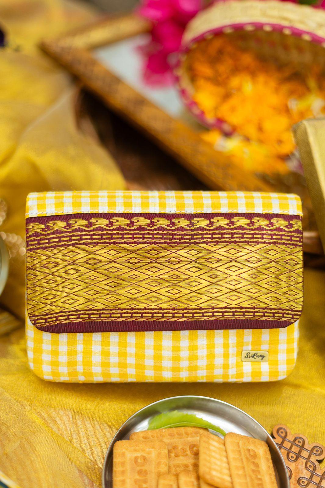 Yellow with matron Kuyil kan