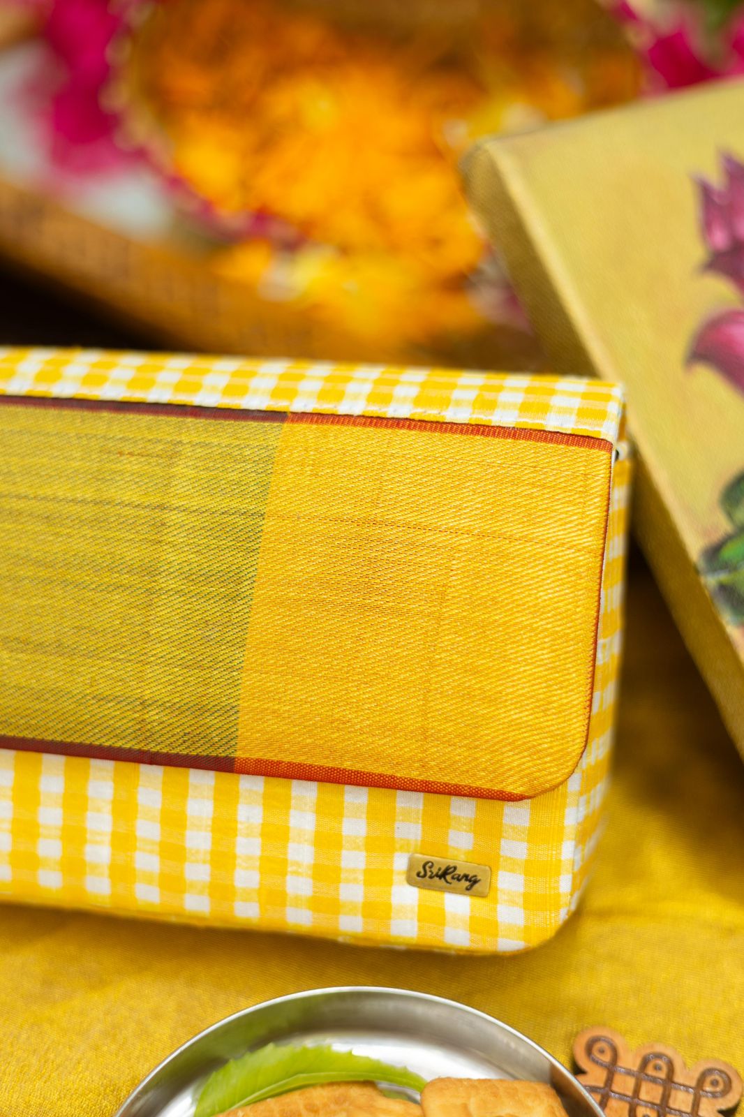 Yellow with Multi color Bhavanchi border
