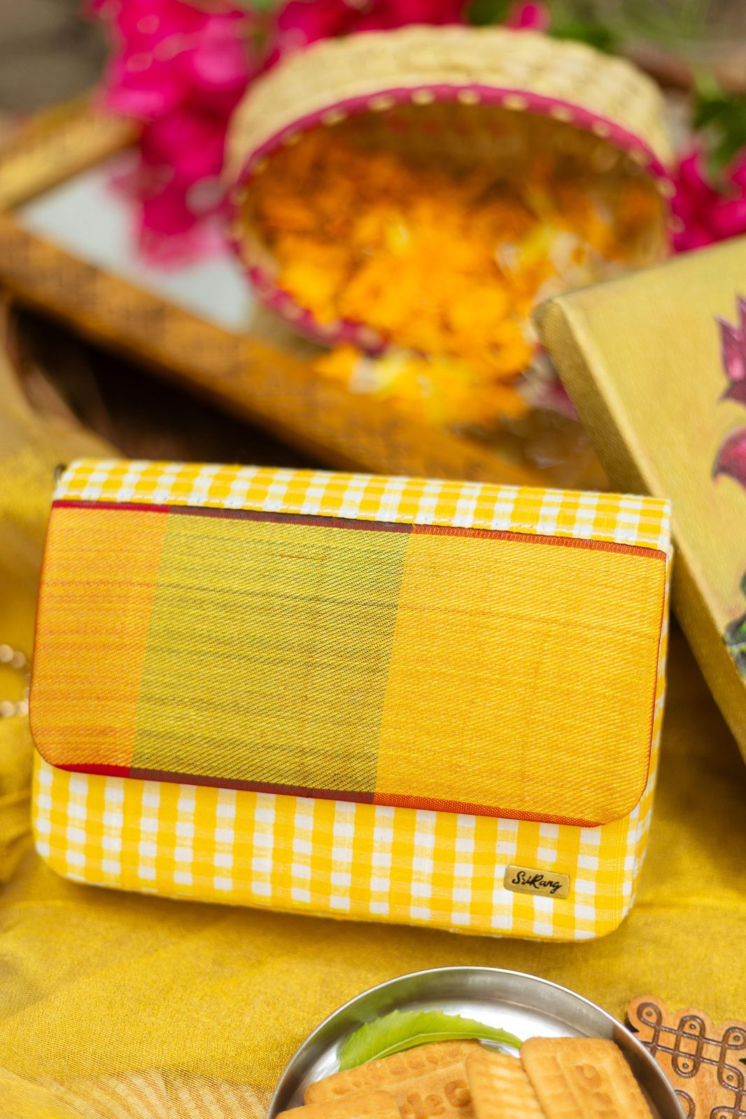 Yellow with Multi color Bhavanchi border