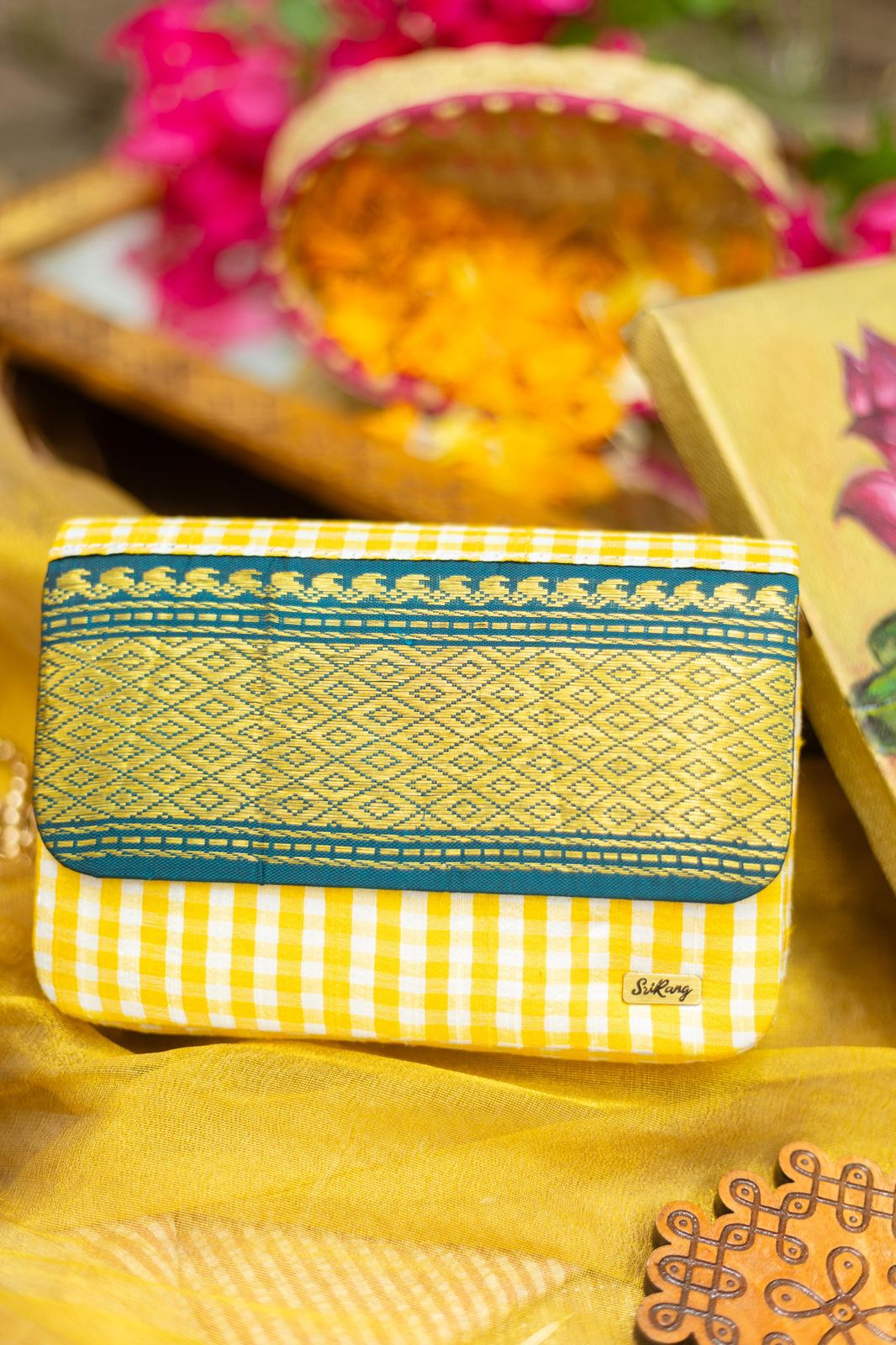 Yellow with Rama green Mayil kann