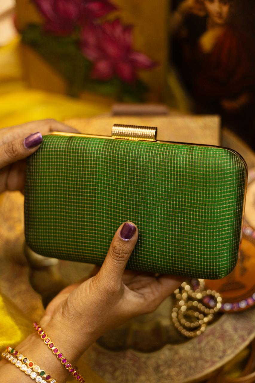 Leaf green podikattam