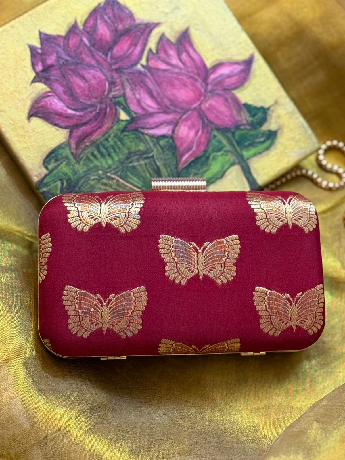 Maroon butterfly 🦋