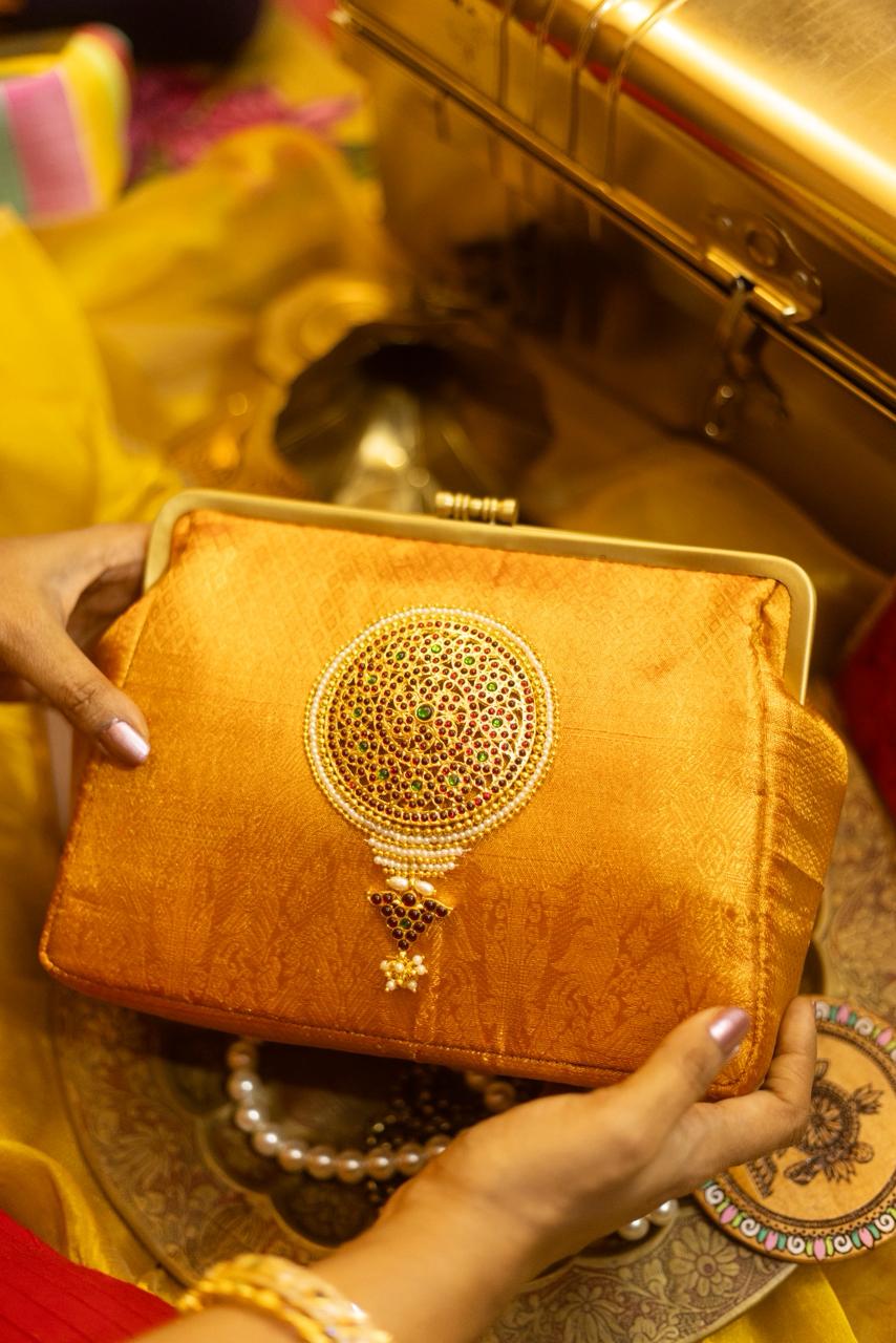 Copper jacquard 💛